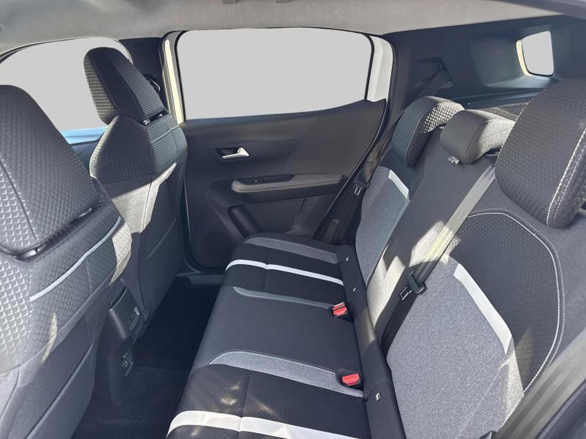 Opel Frontera GS (2025) - Photo 12