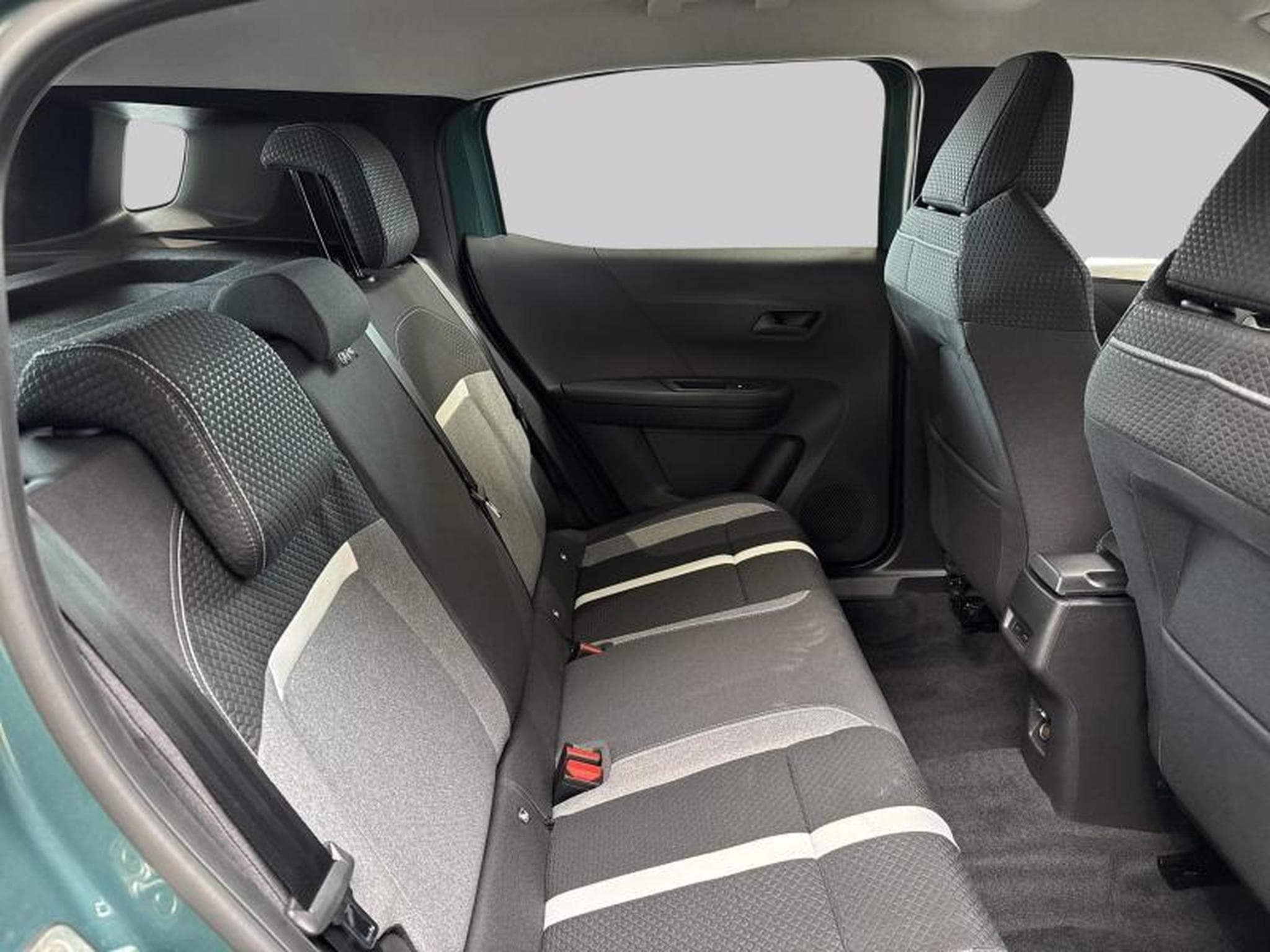 Opel Frontera Edition (2025) - Photo 4