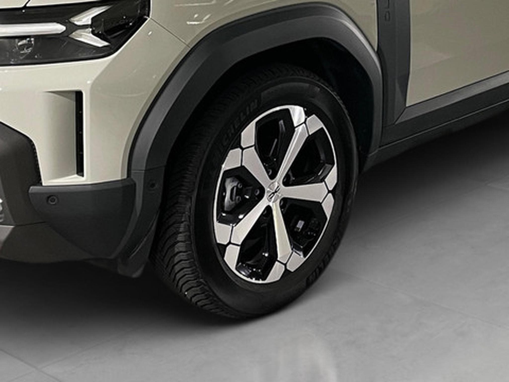 Dacia Duster Hybrid 140 Extreme (2024) - Photo 20