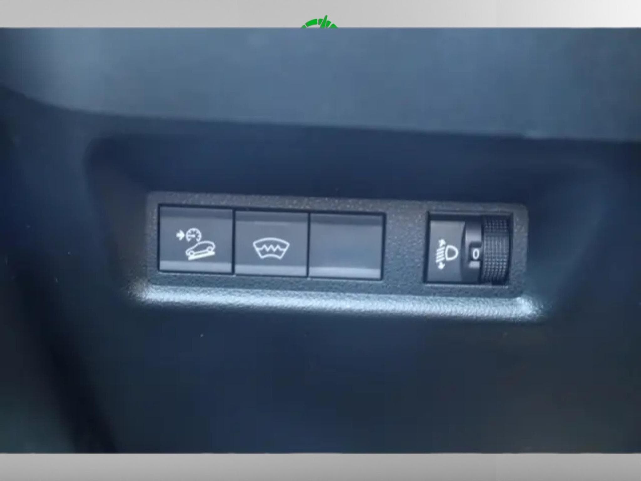 Jeep Avenger 54 kWh Summit My23 (2023) - Photo 23