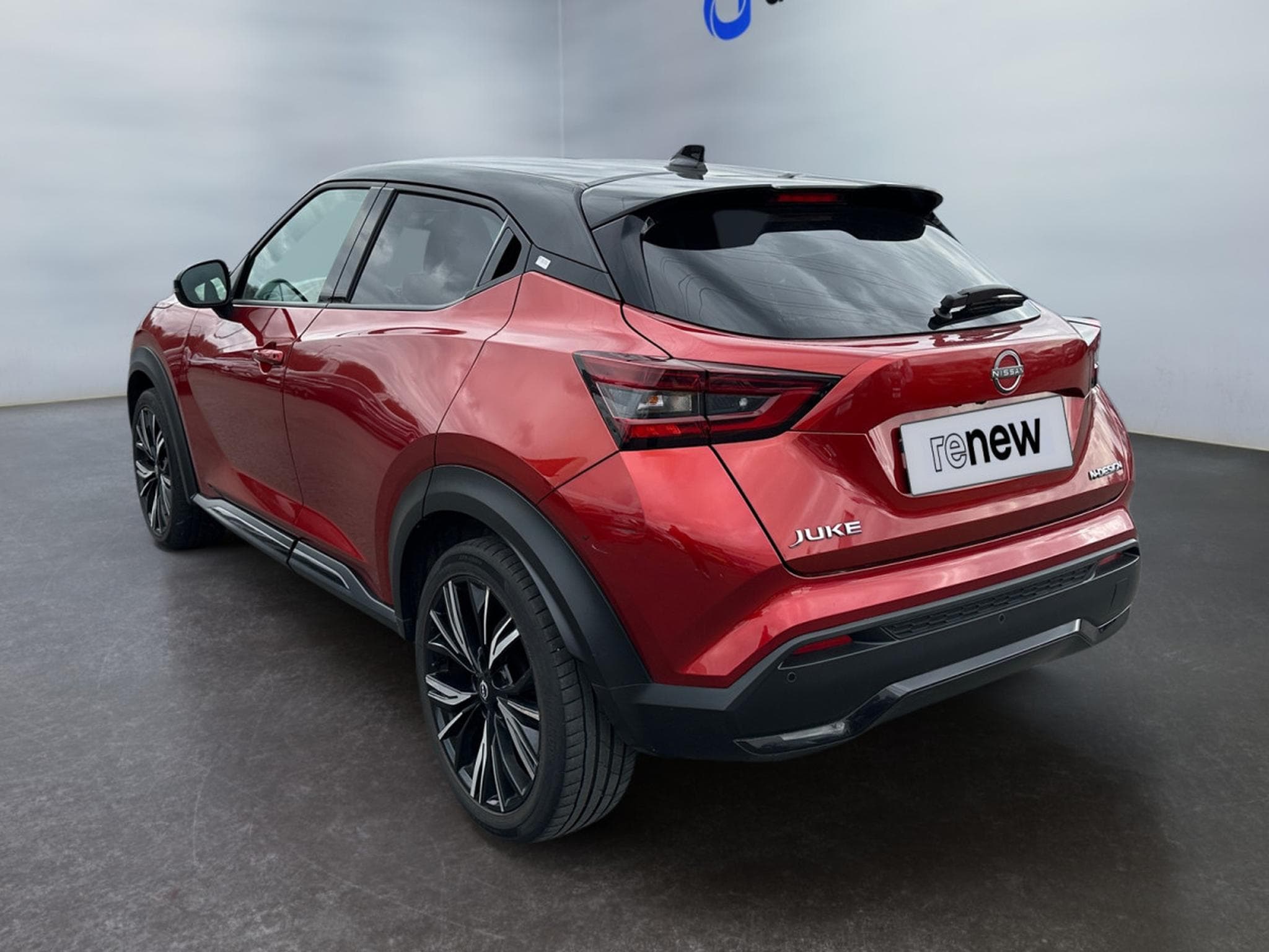 Nissan Juke 1.0 DIG-T N-DESIGN ENIGMA BLACK (2023) - Photo 4