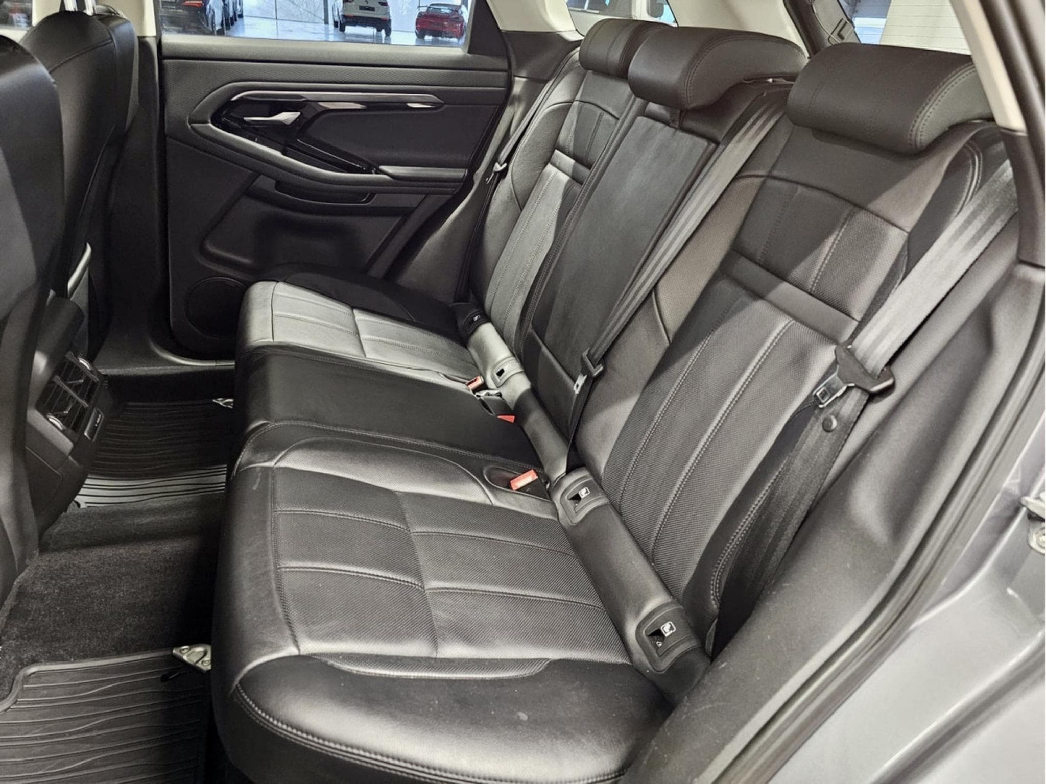 Land-Rover Range Rover Evoque D 150 S CUIR NAVI 1 HAND (2020) - Foto 6