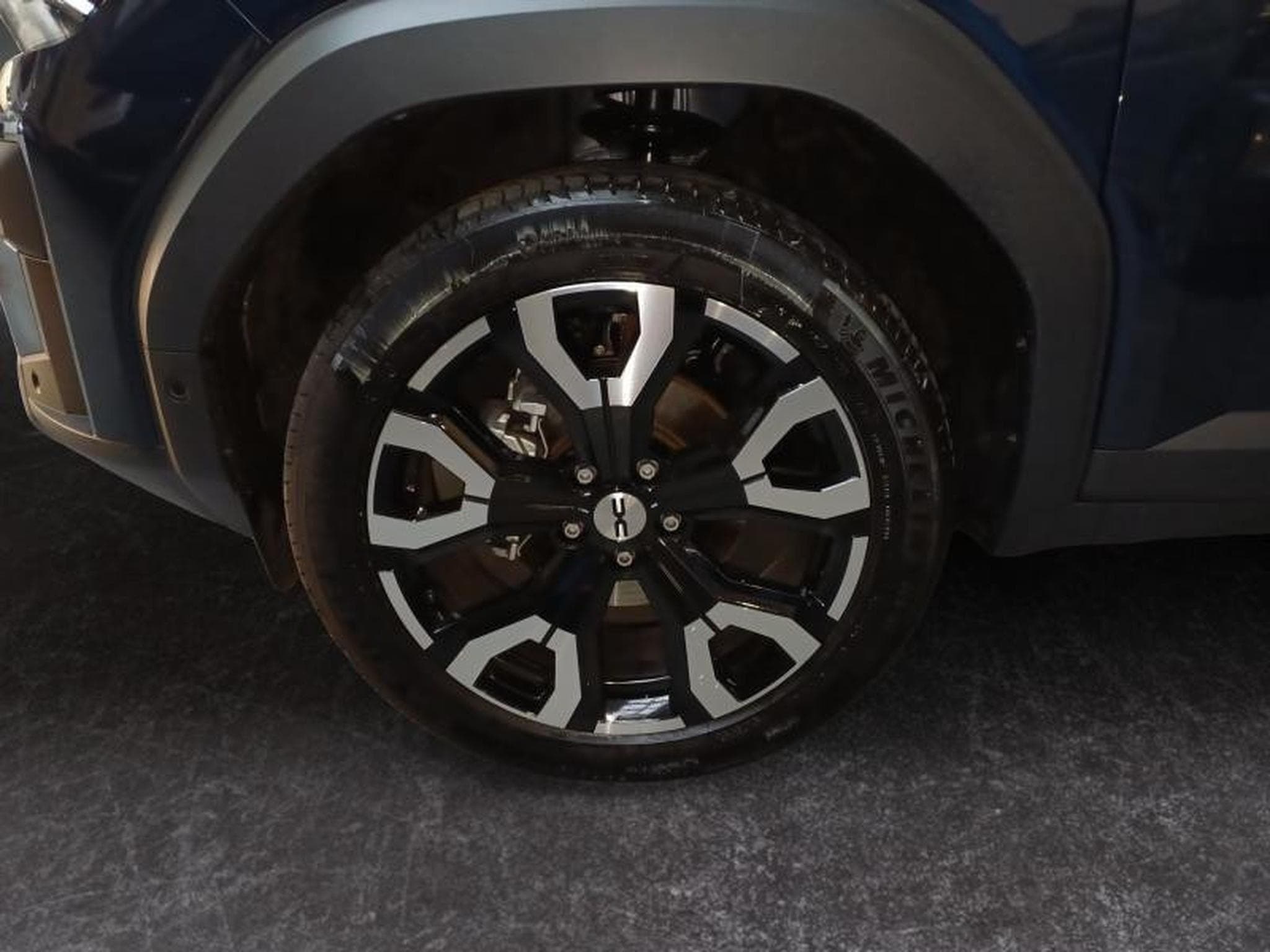 Dacia Bigster 1.8 Hybrid Journey (2025) - Photo 18