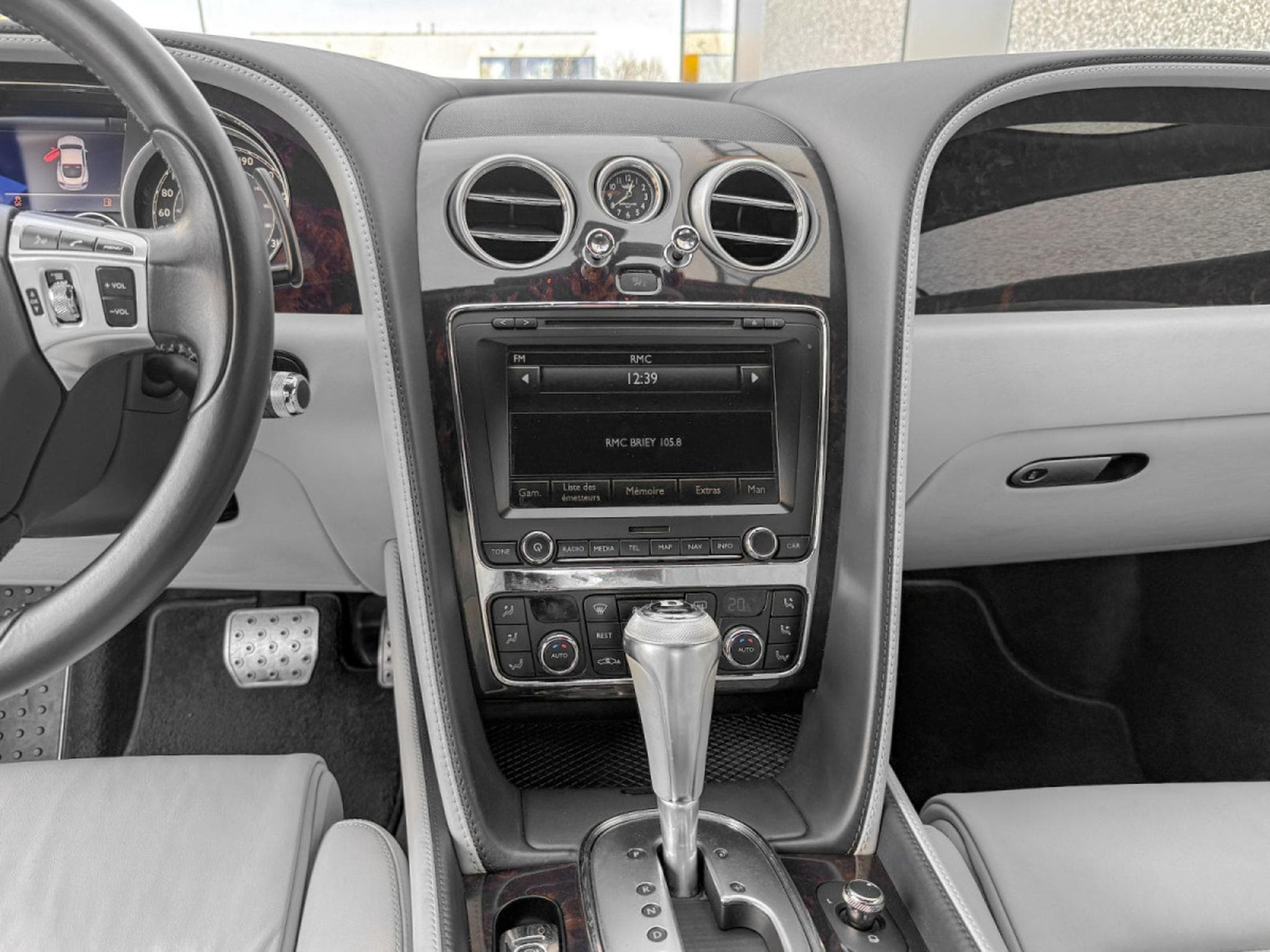 Bentley Continental GT Continental GT 6.0 W12 Speed 4WD/Camera/21/KERAMIK/Naim/VOLL (2014) - Photo 17