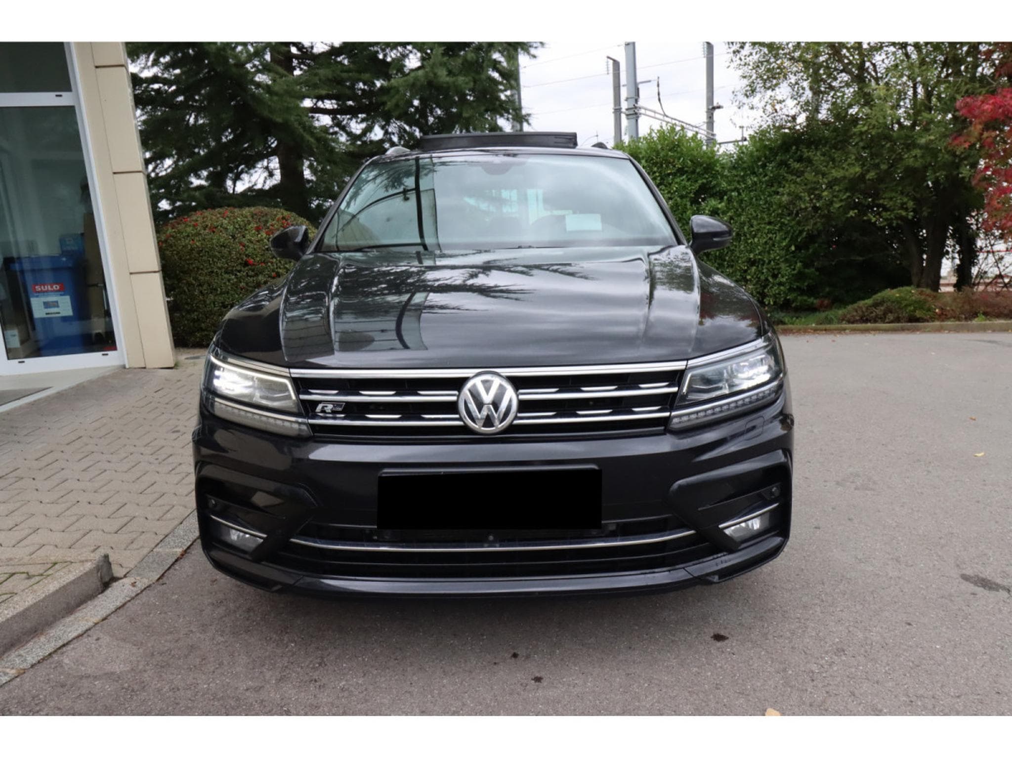 VW Tiguan 2.0/R-LINE/PANO/HUD/20/AHK/360°/4MOTION/LEDER (2018) - Photo 10