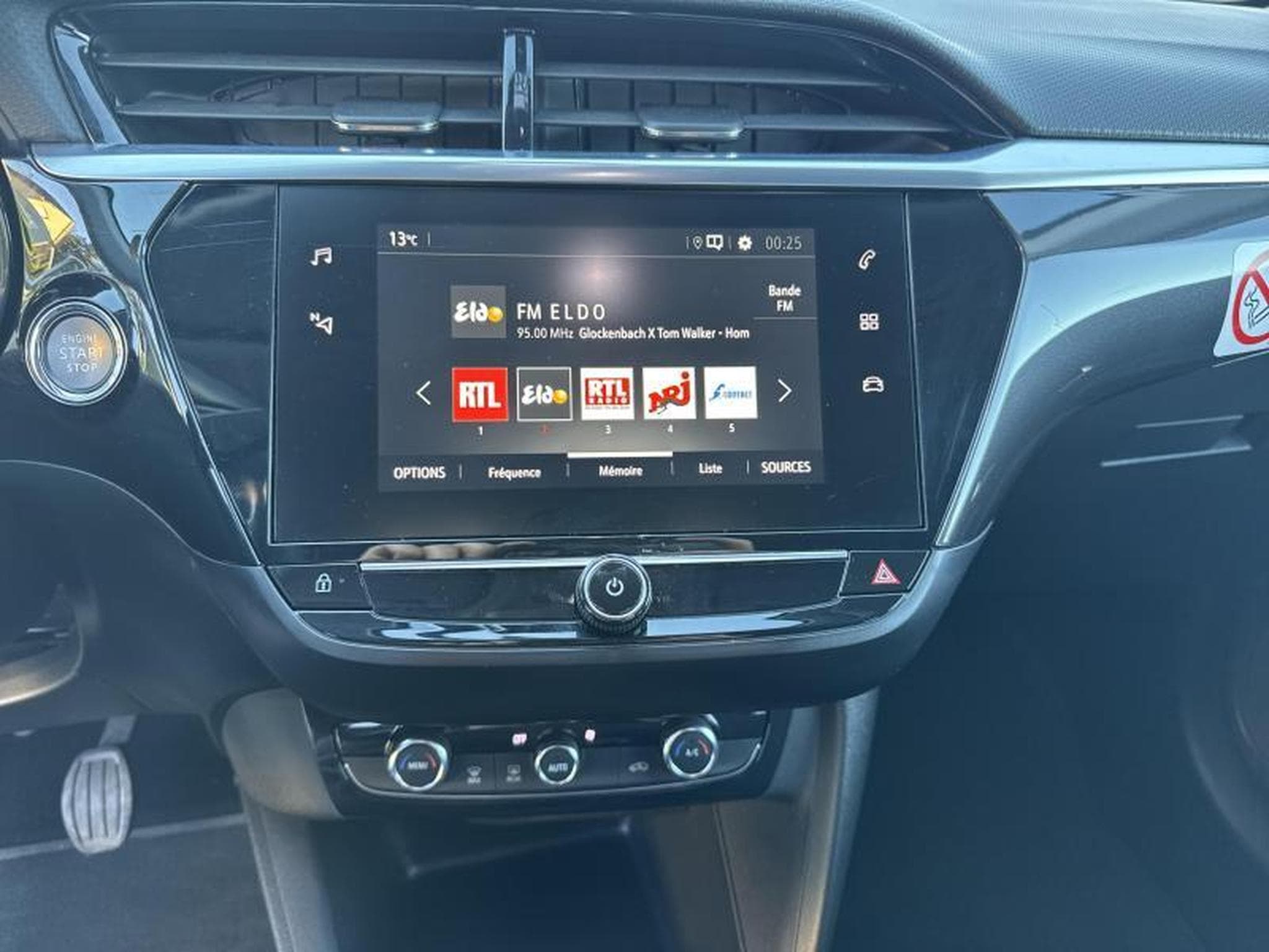 Opel Corsa F Elegance (2019) - Photo 16
