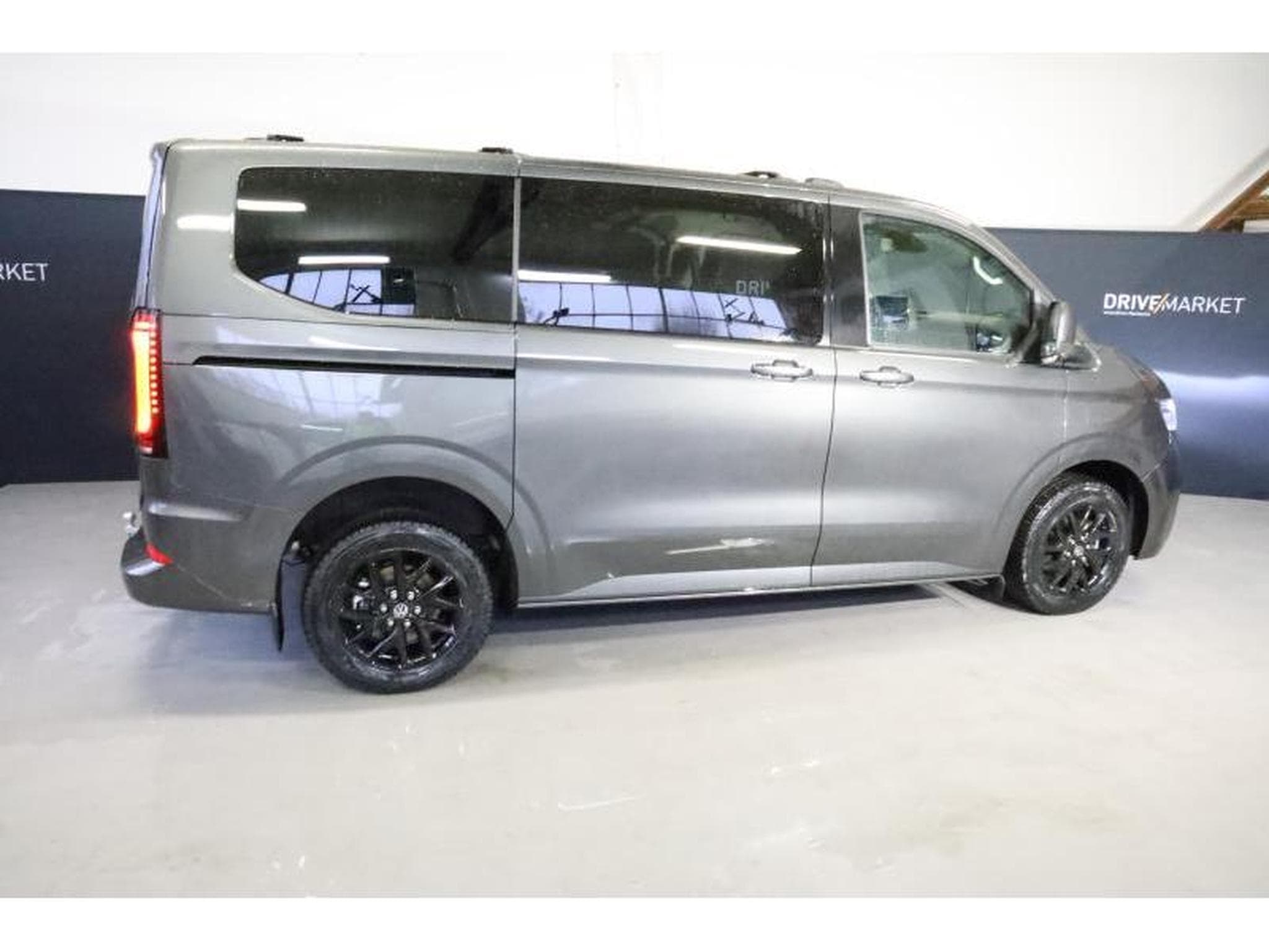 VW T7 STYLE COURT A8 4X4 (2025) - Photo 24