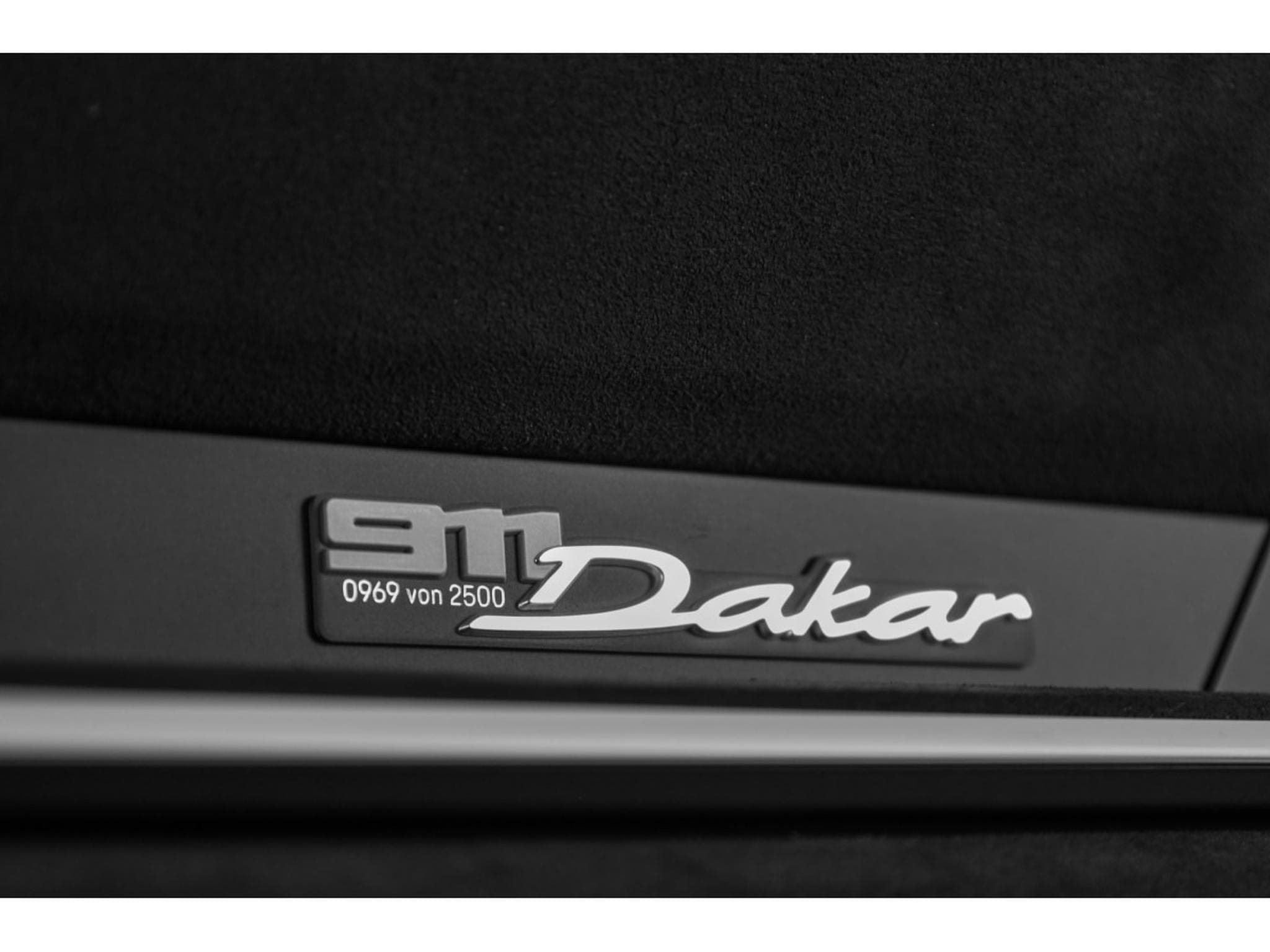 Porsche 911 DAKAR PDK / Modèle limité à 2500 exemplaires (2023) - Photo 18