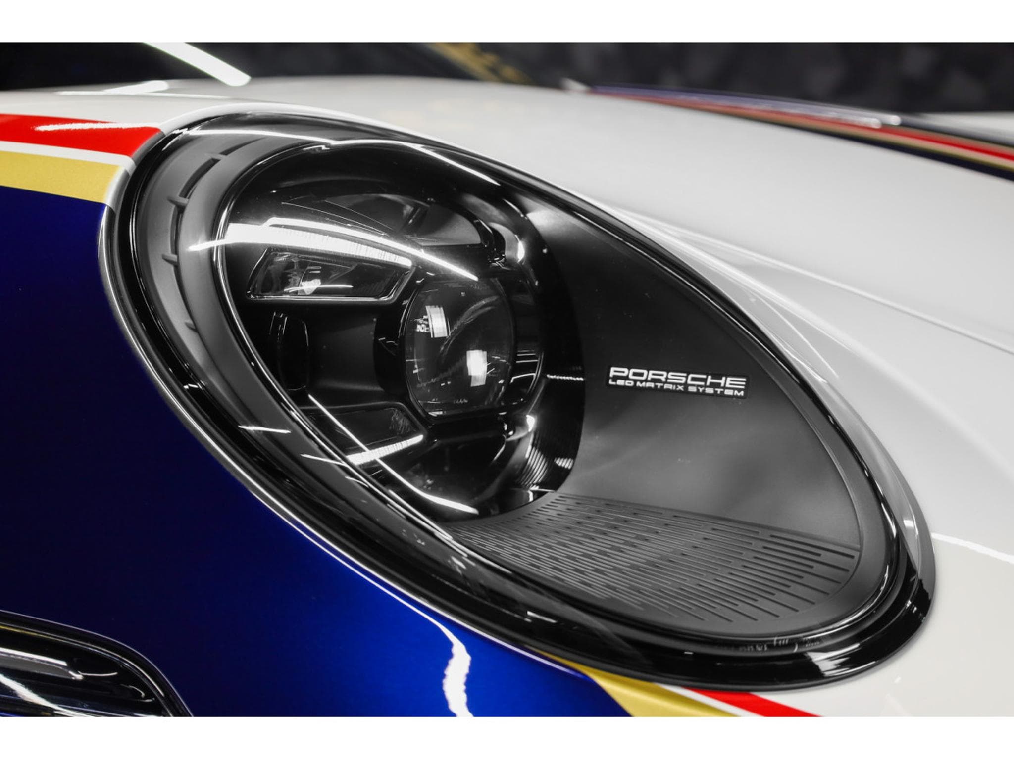 Porsche 911 DAKAR PDK / Modèle limité à 2500 exemplaires (2023) - Photo 25