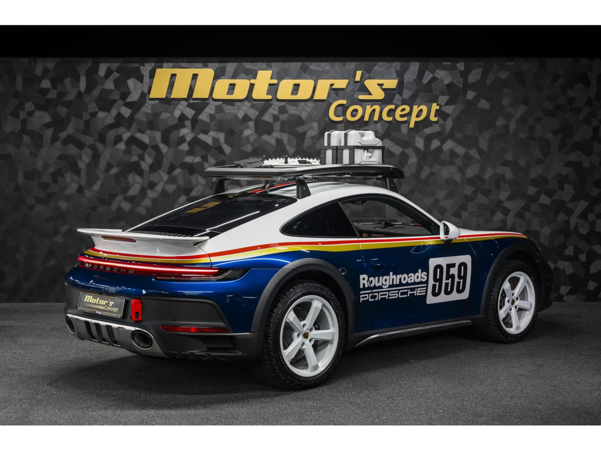 Porsche 911 DAKAR PDK / Modèle limité à 2500 exemplaires (2023) - Photo 3