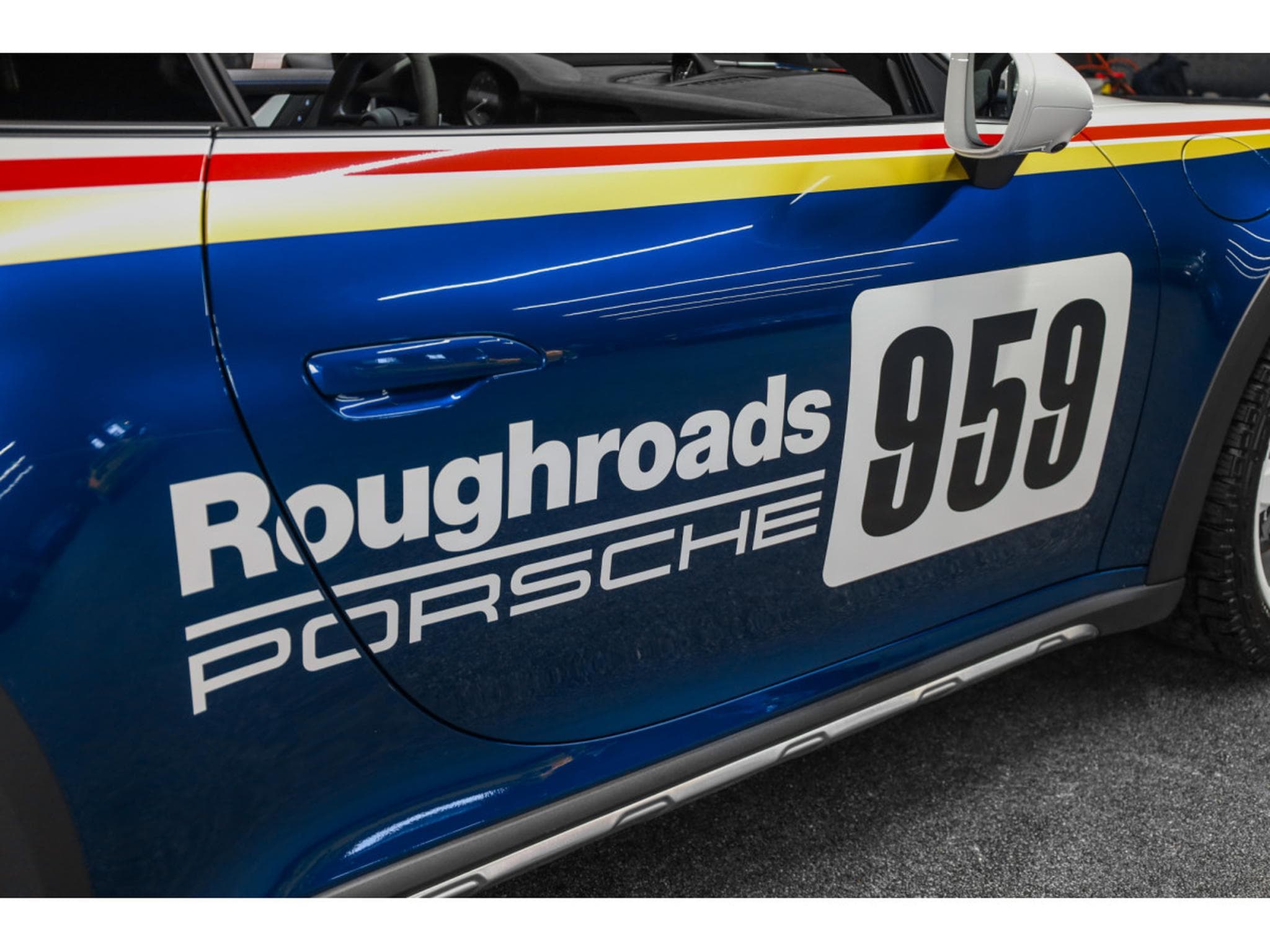 Porsche 911 DAKAR PDK / Modèle limité à 2500 exemplaires (2023) - Photo 8