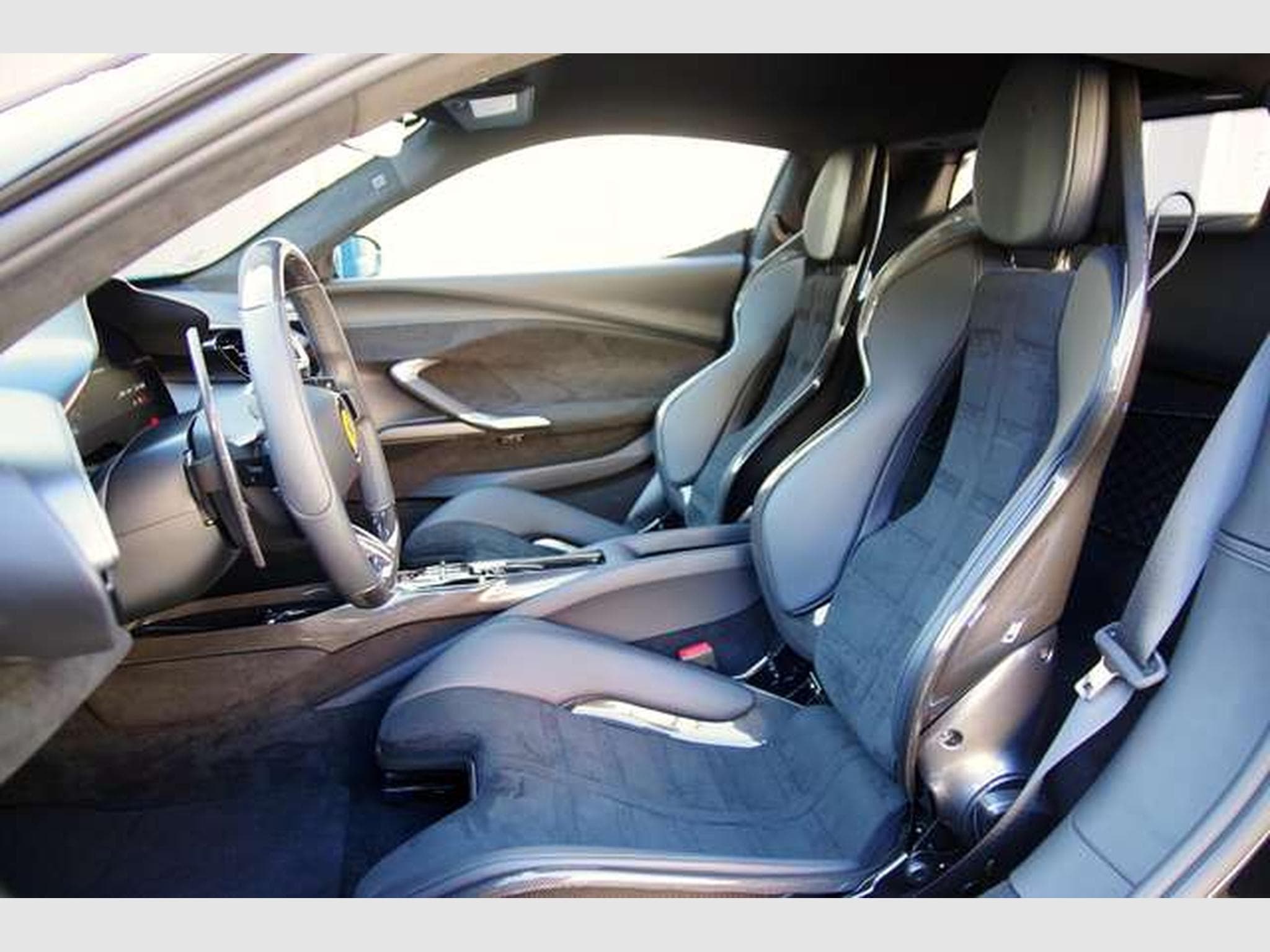 Ferrari 296 296 GTB*DaytonaRacingSeat,Lift,JBL,Carbon,Alkant (2024) - Photo 5