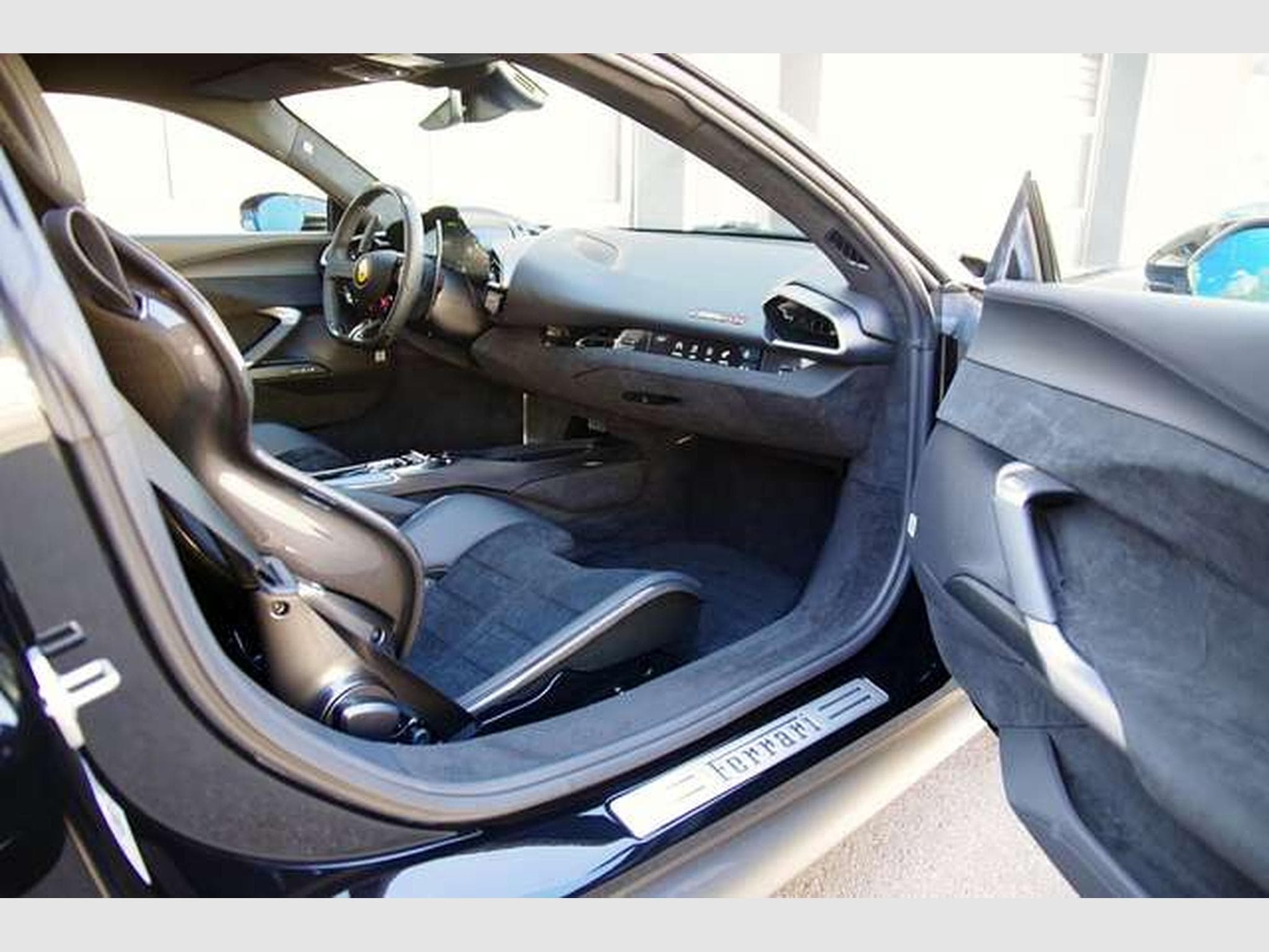 Ferrari 296 296 GTB*DaytonaRacingSeat,Lift,JBL,Carbon,Alkant (2024) - Photo 6