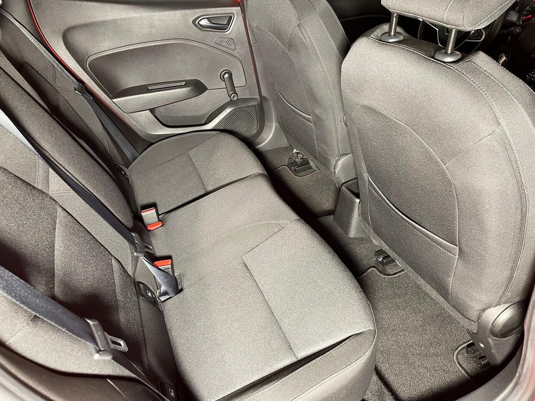 Renault Clio V 1.0 TCE 90 CORPORATE GPS CARPLAY (2021) - Foto 12