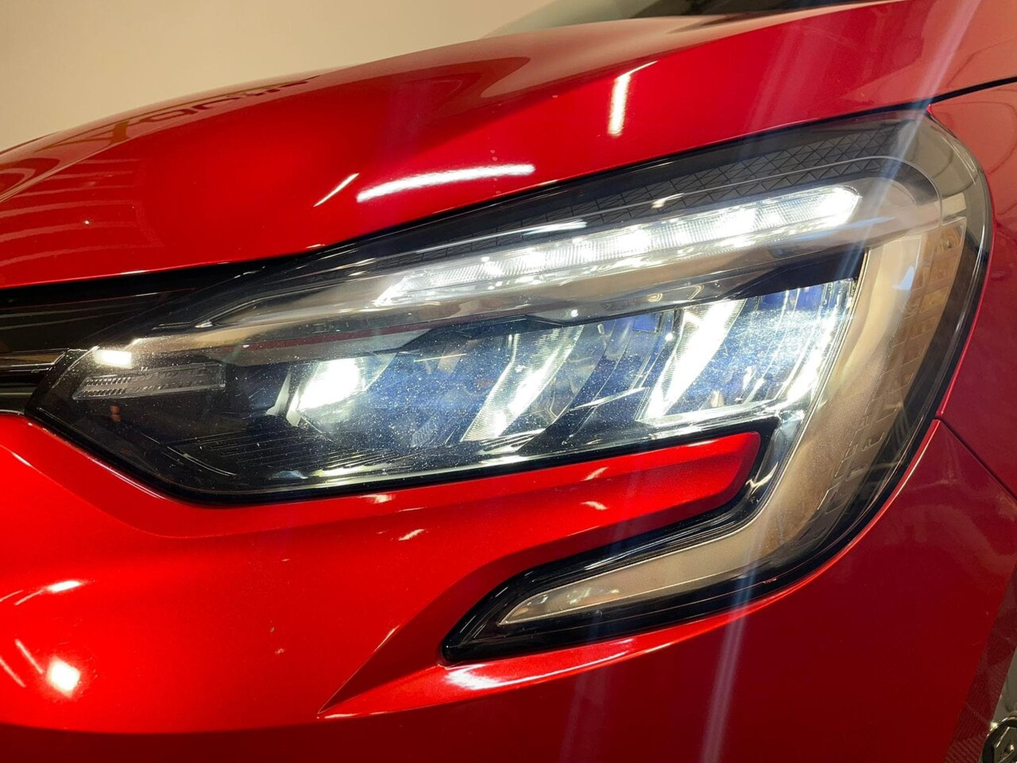 Renault Clio V 1.0 TCE 90 CORPORATE GPS CARPLAY (2021) - Foto 15