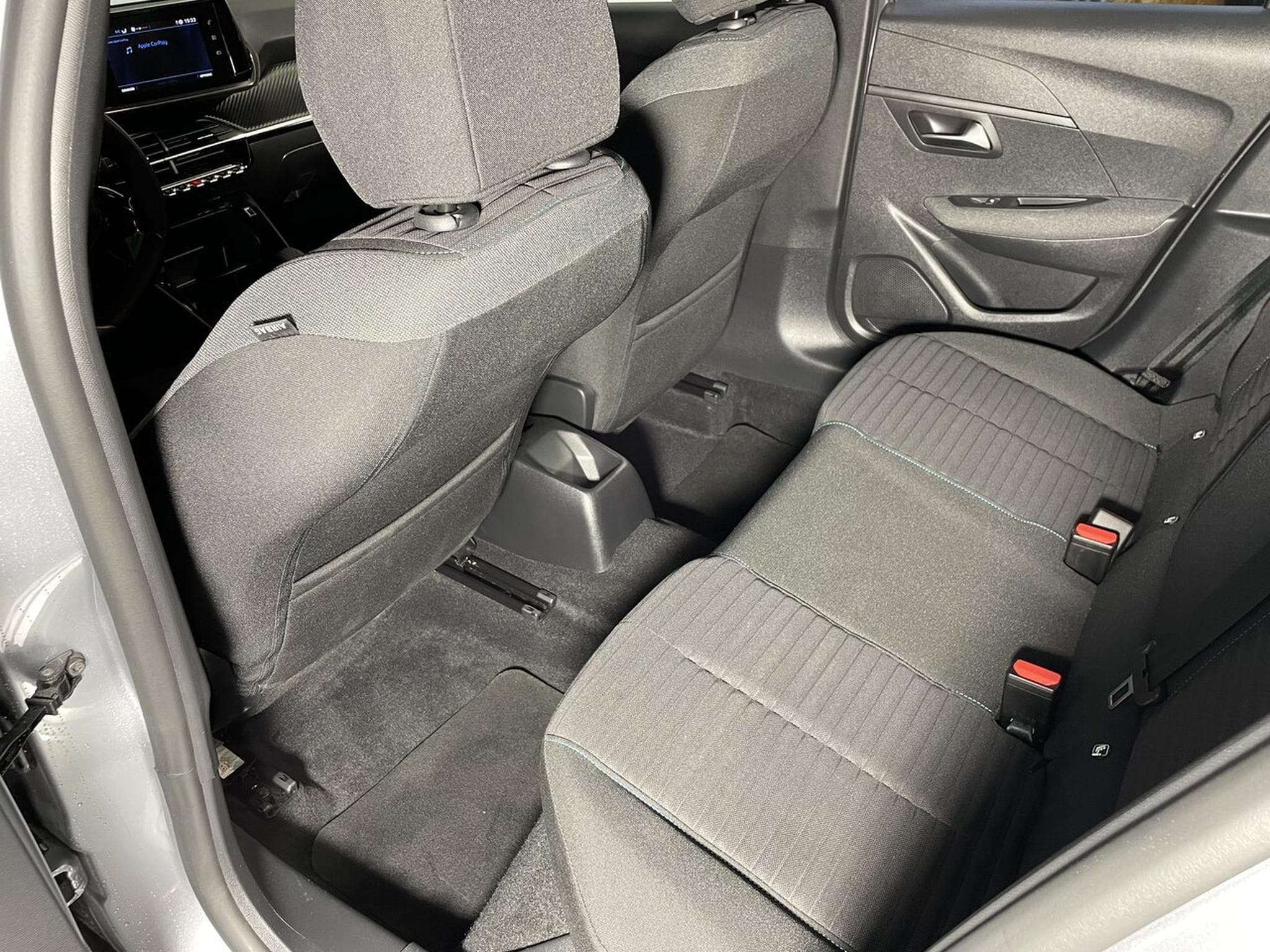 Peugeot 208 1.2 ESSENCE 75 CV STYLE CARPLAY 5P (2023) - Foto 12