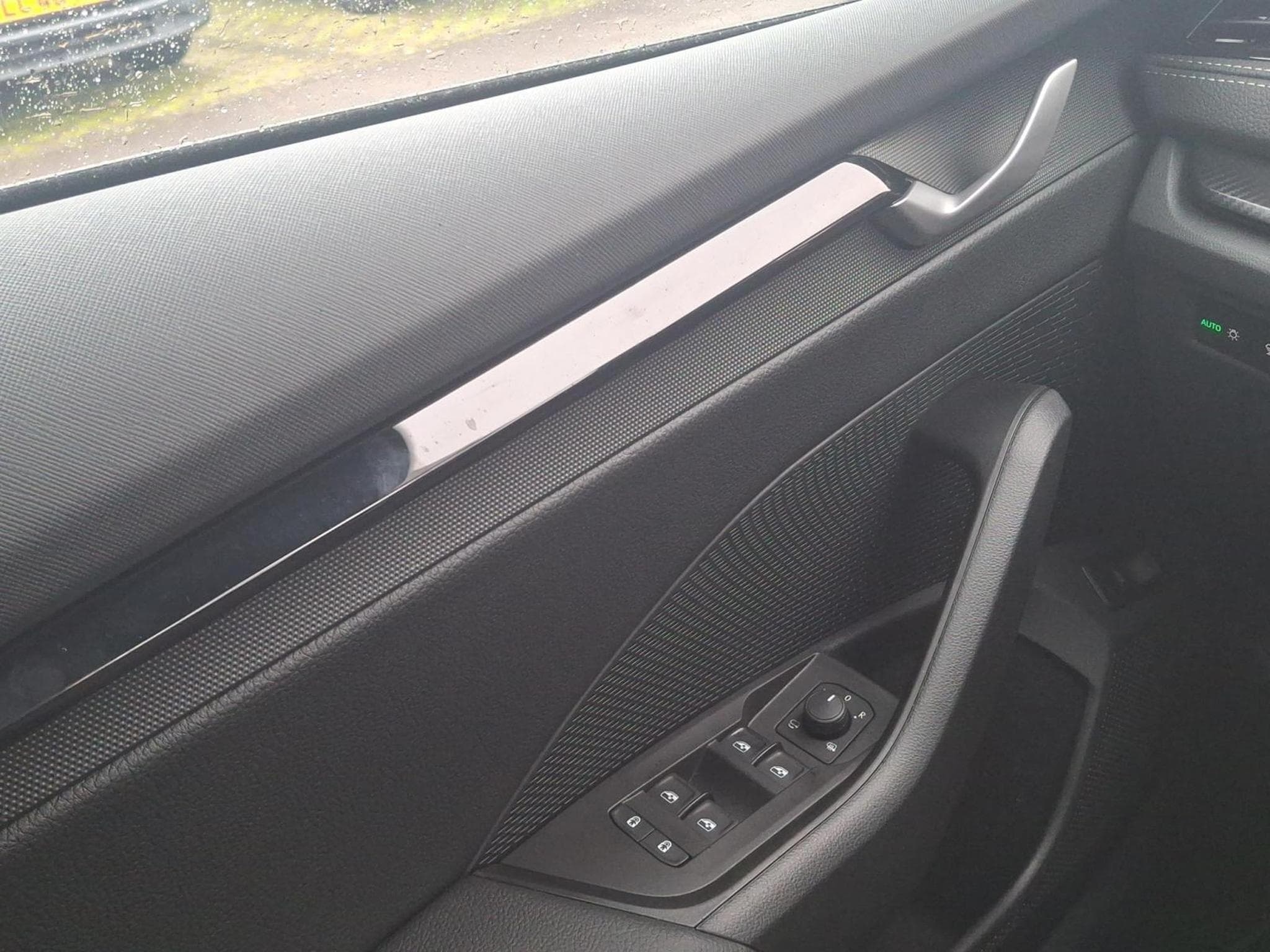 Skoda Octavia Combi Sportline (2026) - Photo 13