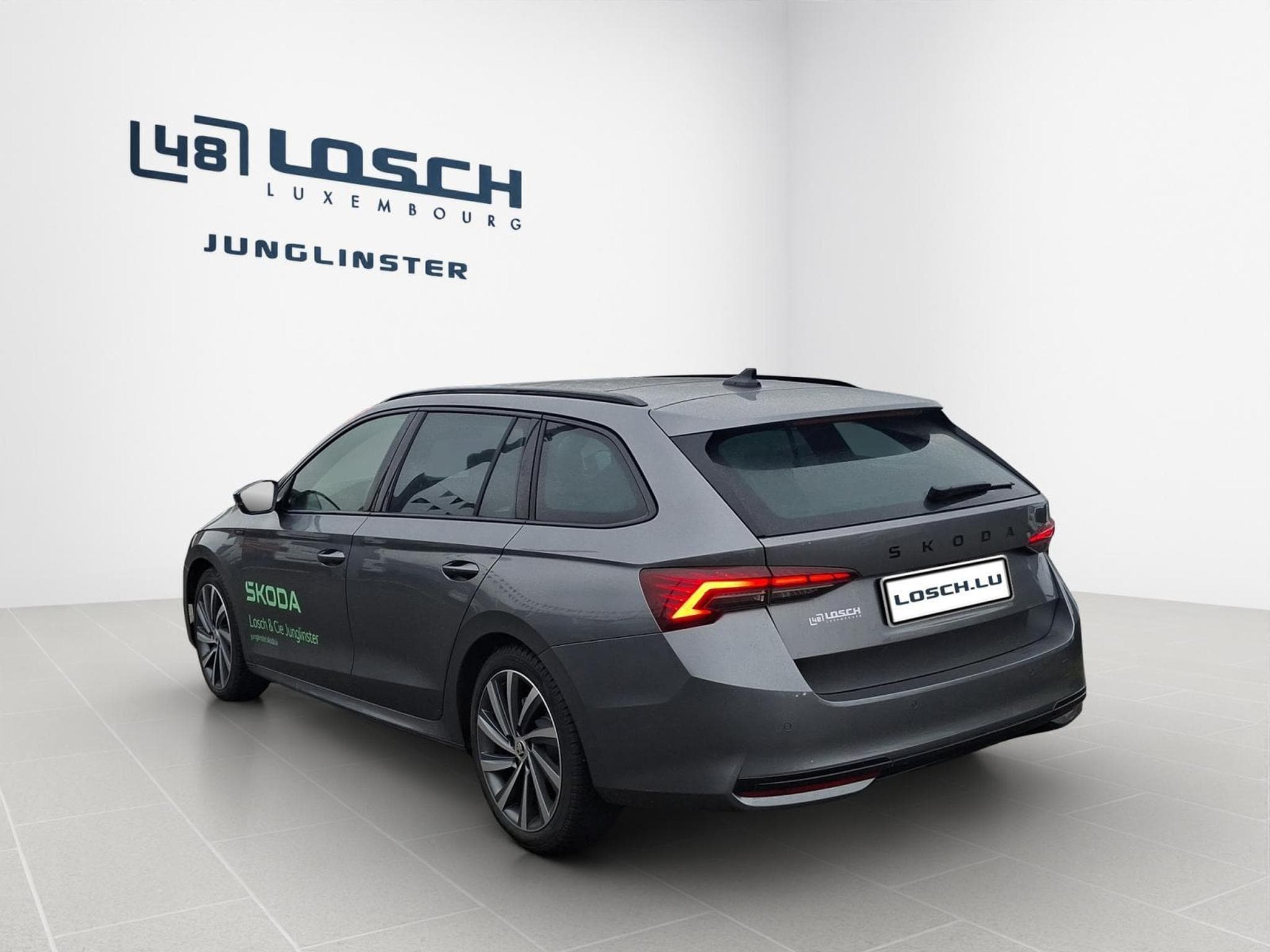 Skoda Octavia Combi Sportline (2026) - Photo 5
