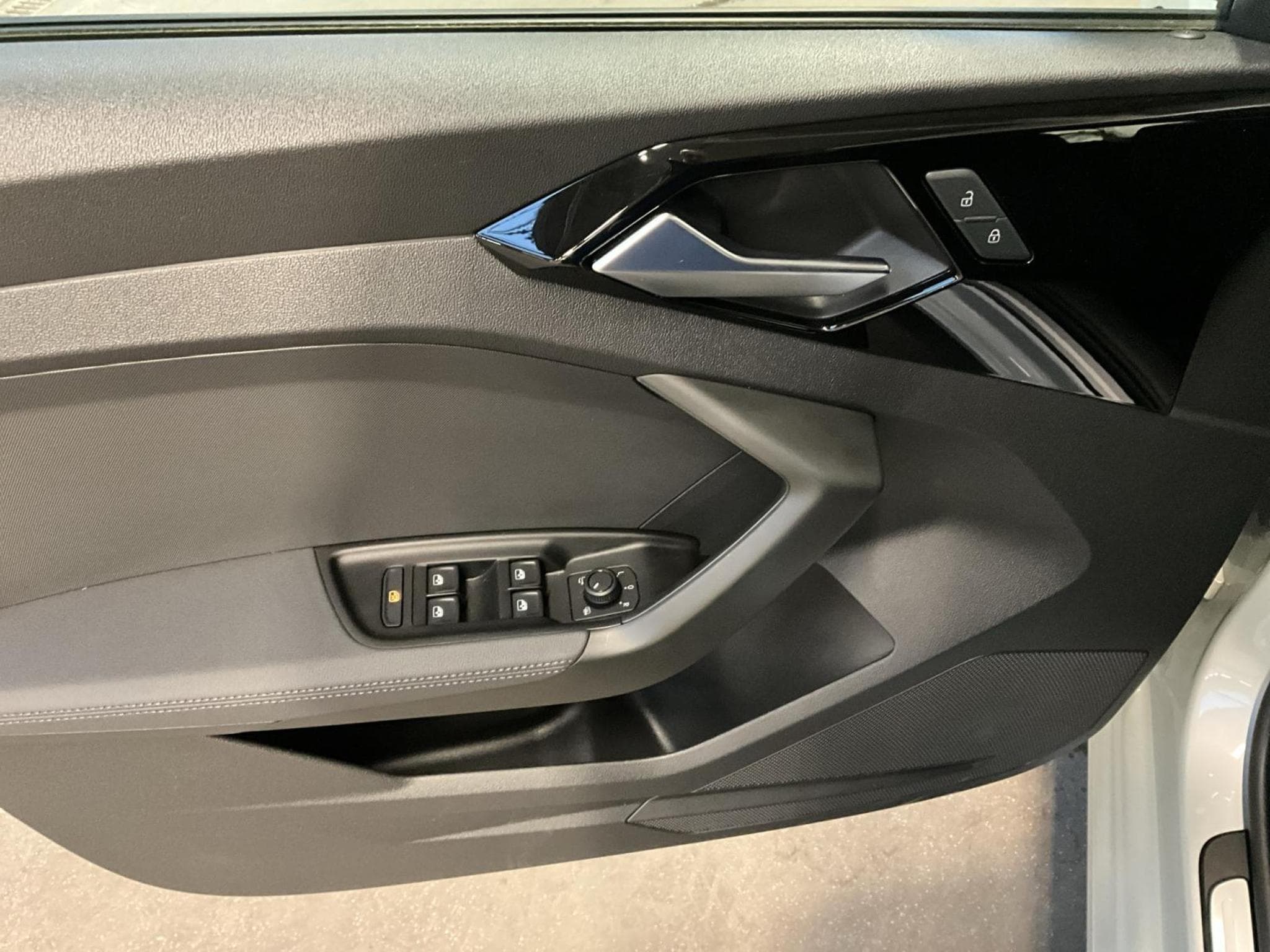 Audi A1 SB+Advanced+30TFSI+S-Tronic (2025) - Photo 14