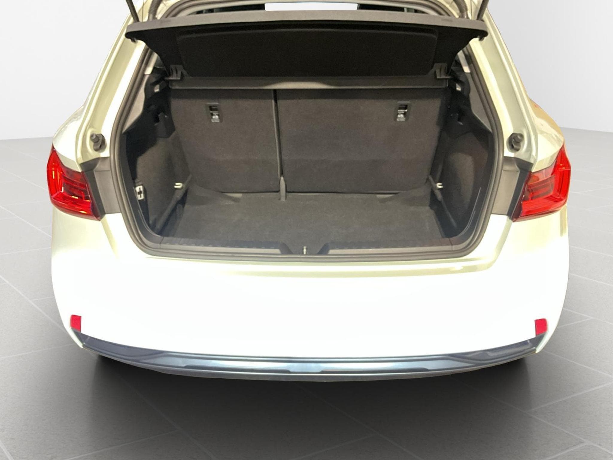 Audi A1 SB+Advanced+30TFSI+S-Tronic (2025) - Photo 16