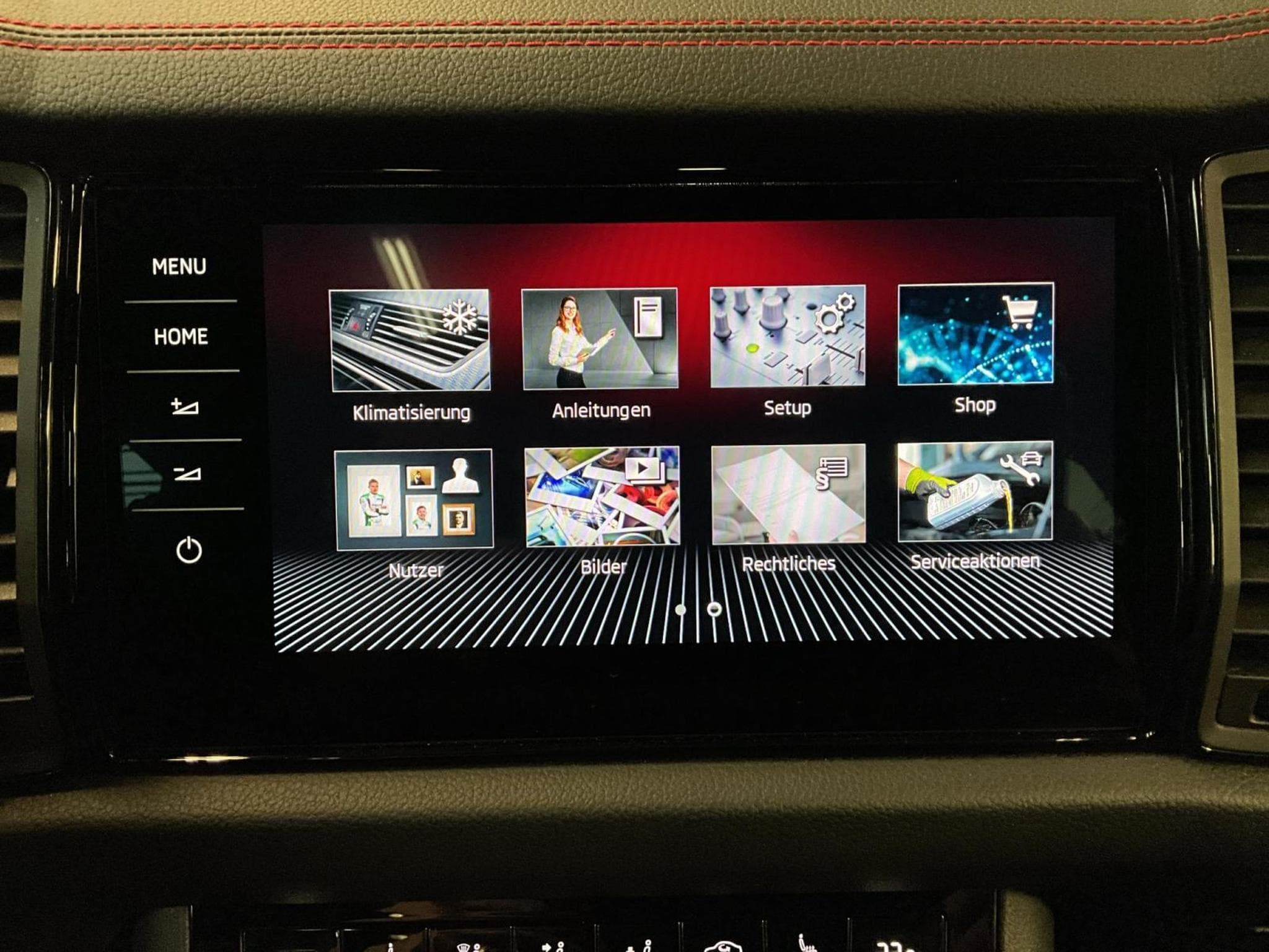 Skoda Kodiaq RS+DSG+4x4+Pano+AHK (2023) - Foto 13