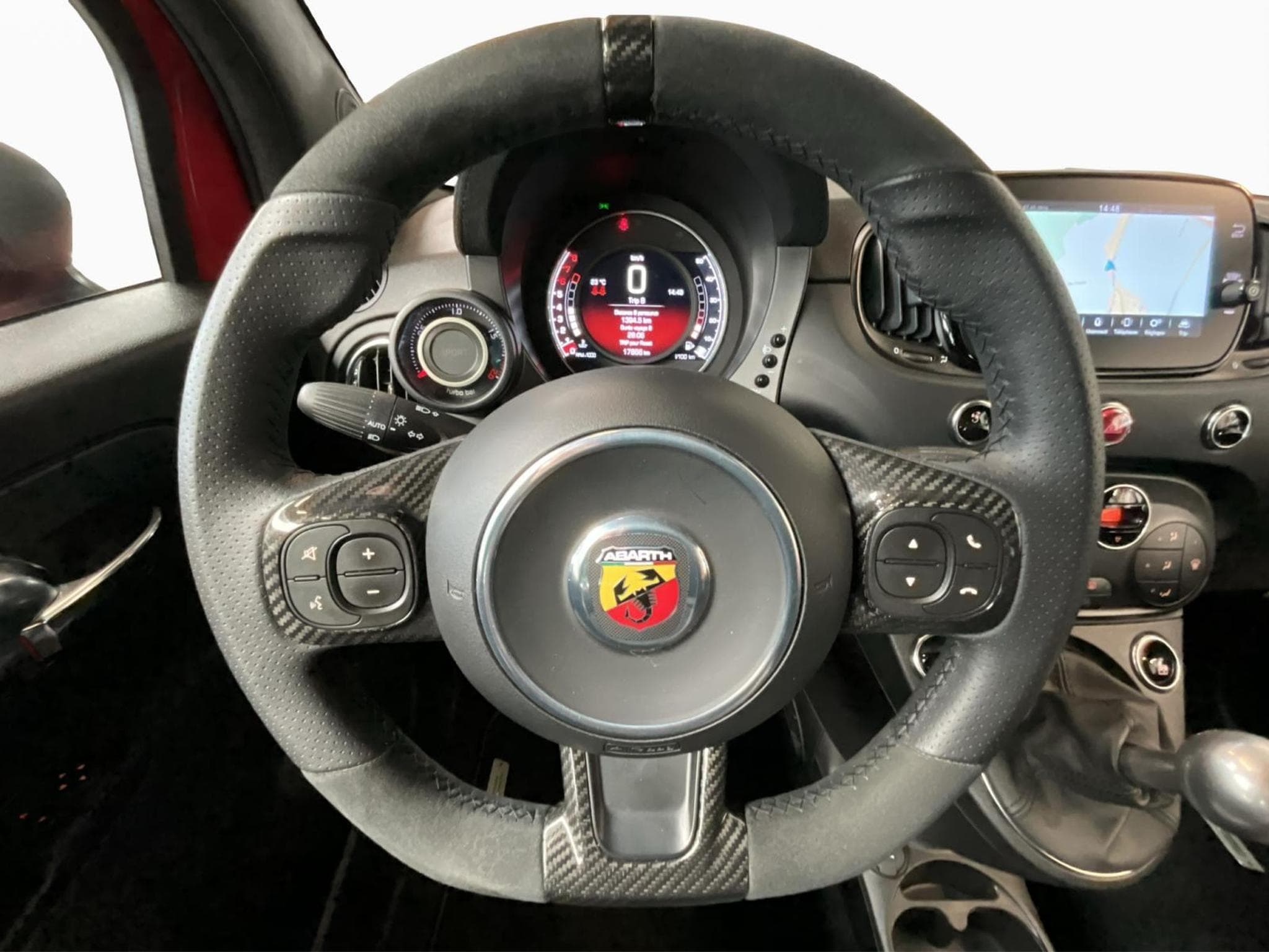 Abarth 695 Competitzione+sabelt+Navi (2023) - Foto 10