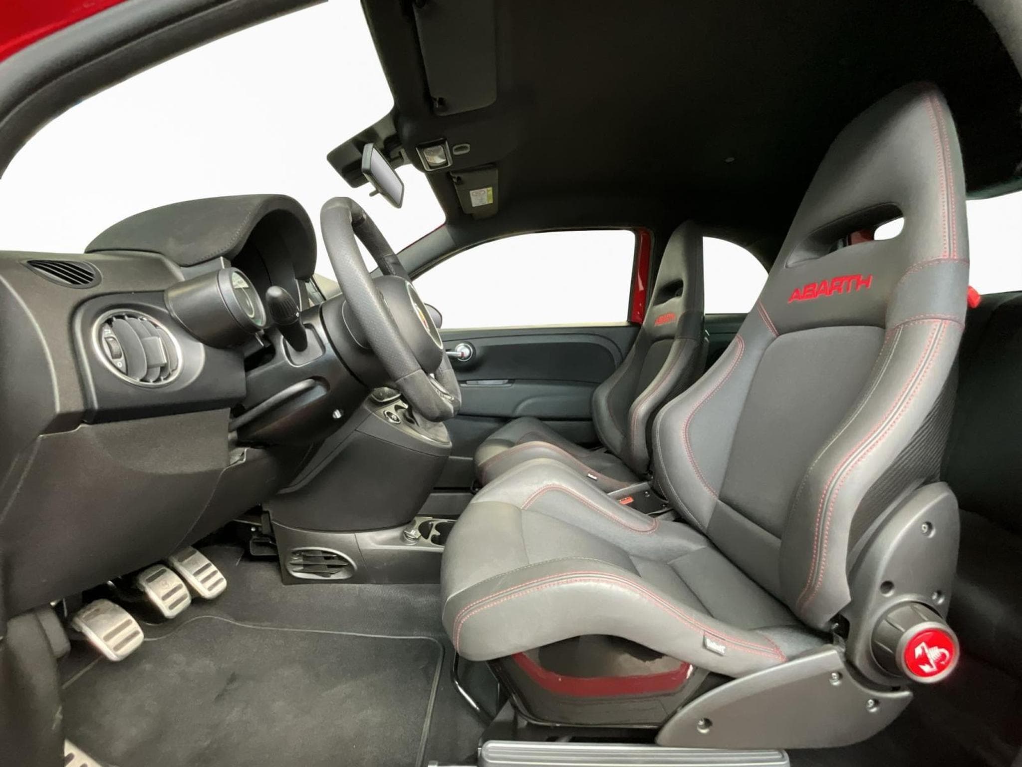 Abarth 695 Competitzione+sabelt+Navi (2023) - Foto 9