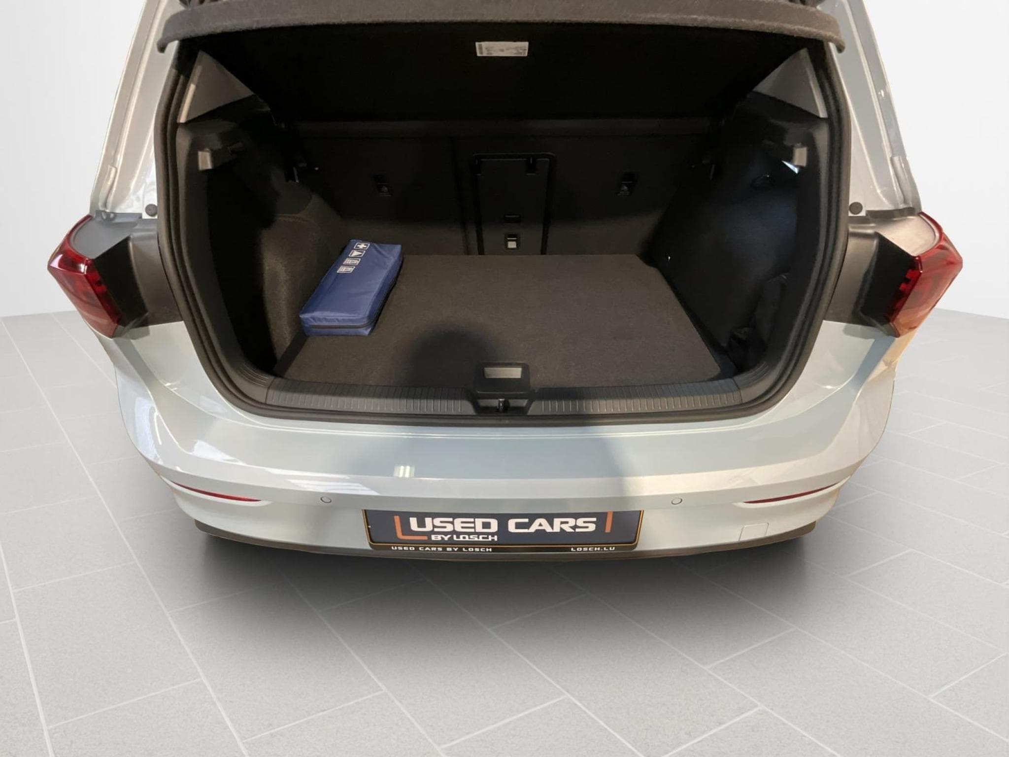 VW Golf Life+DSG+Navi (2025) - Foto 20