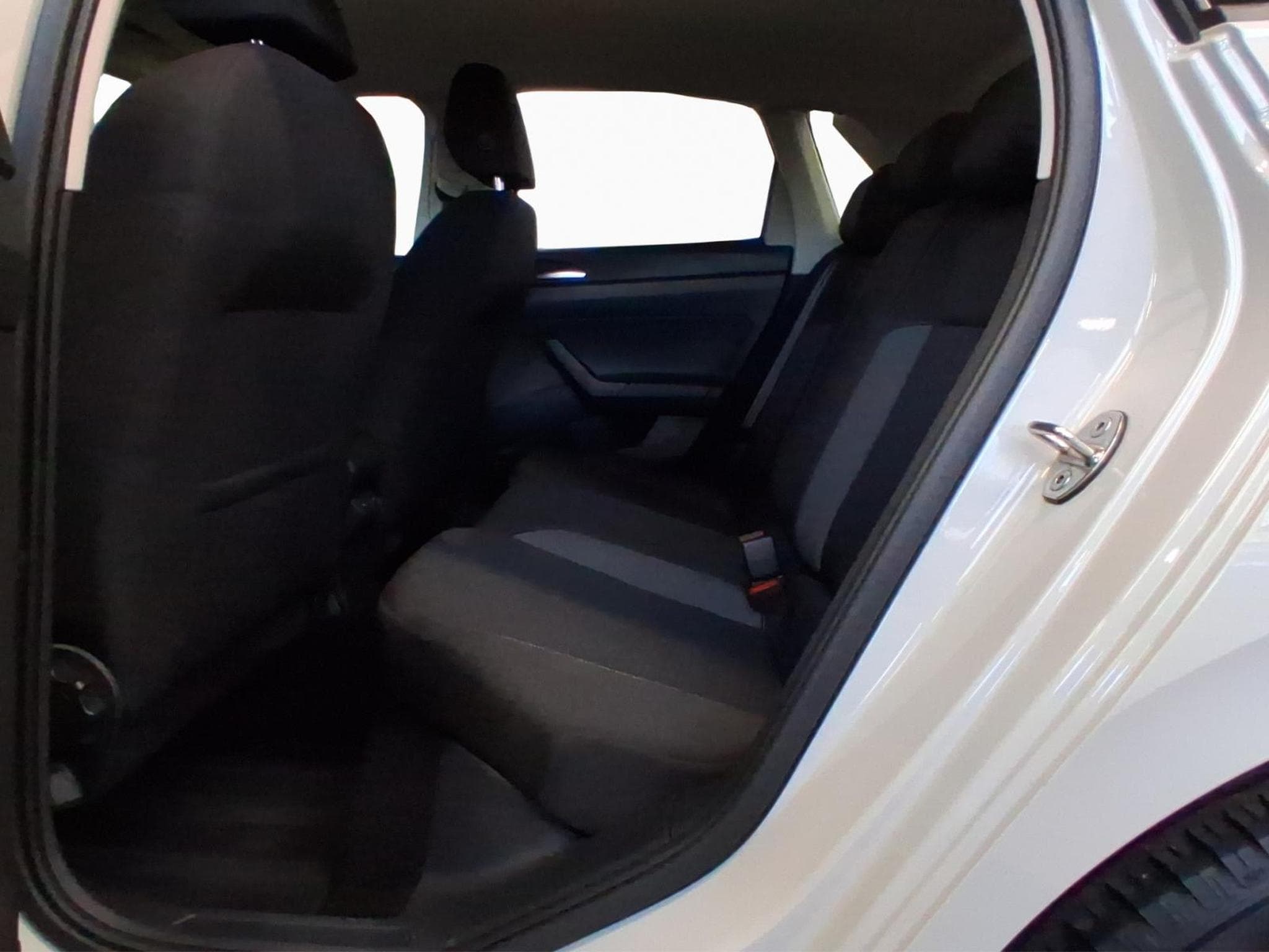 VW Polo Life+DSG+RearView+LED (2024) - Foto 15