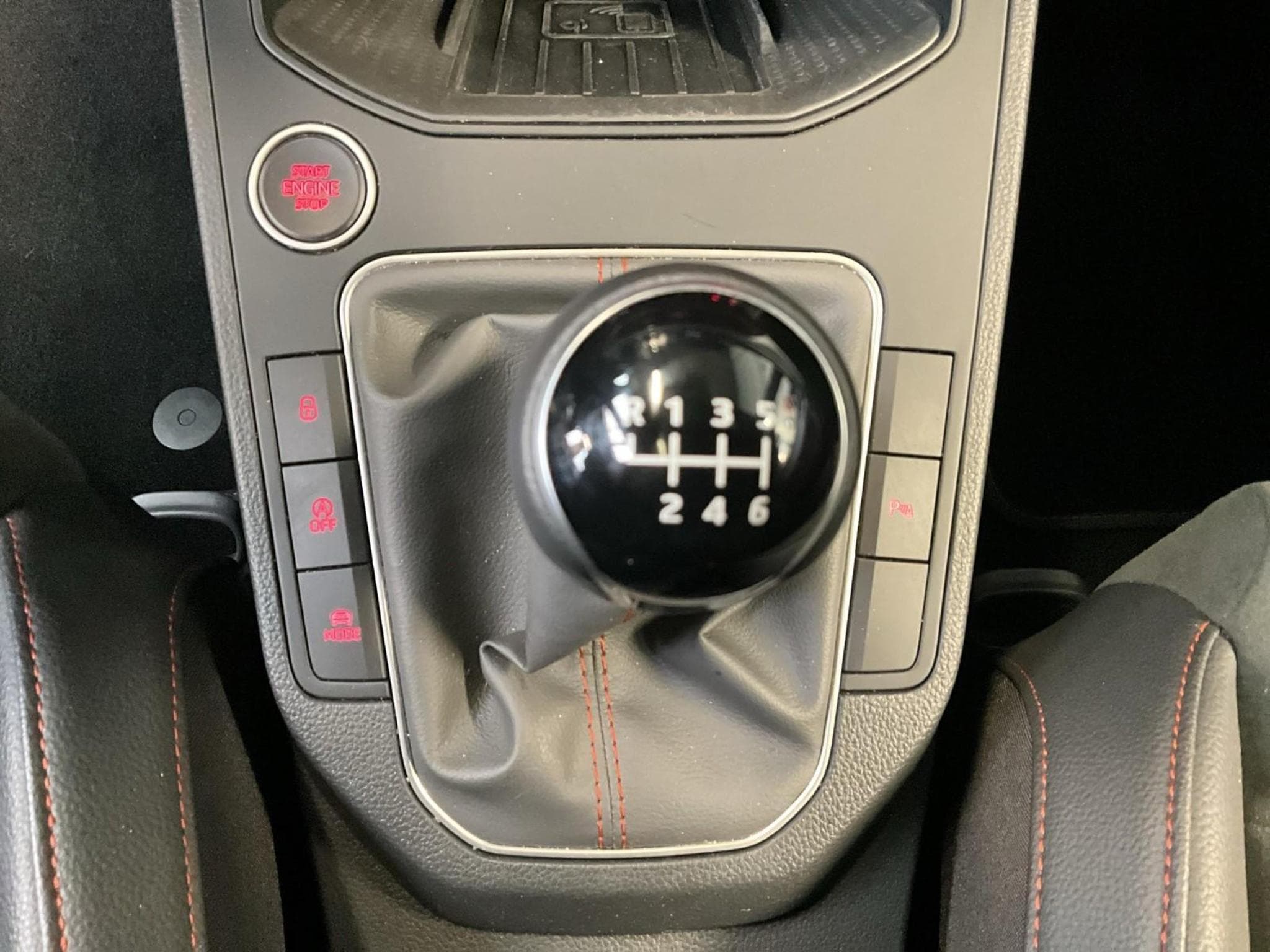 Seat Ibiza FR+BVM+FullLED+Pano+FullLink (2023) - Foto 12