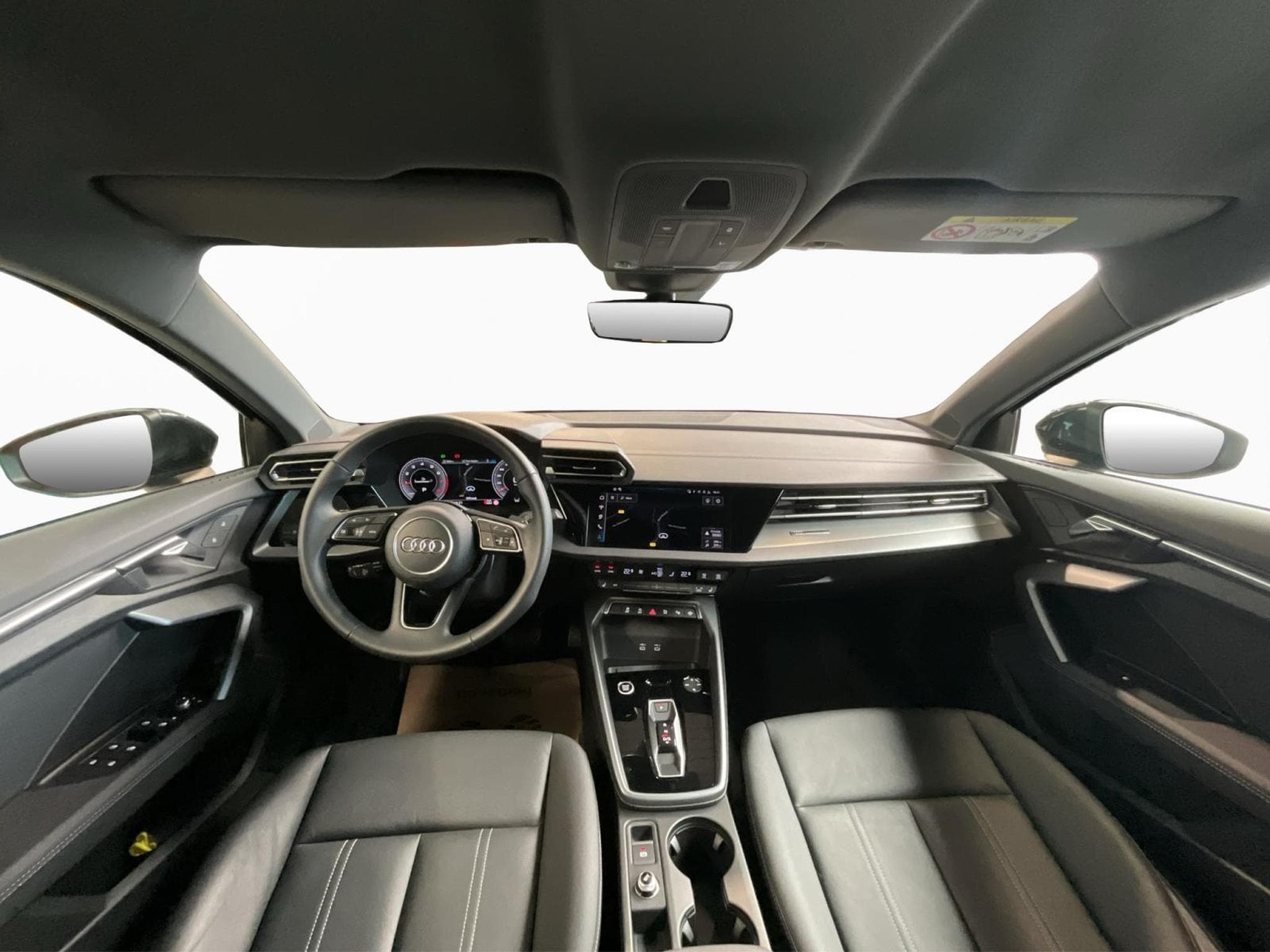 Audi A3 SB+Advanced+30TFSI+S-Tronic (2025) - Photo 2