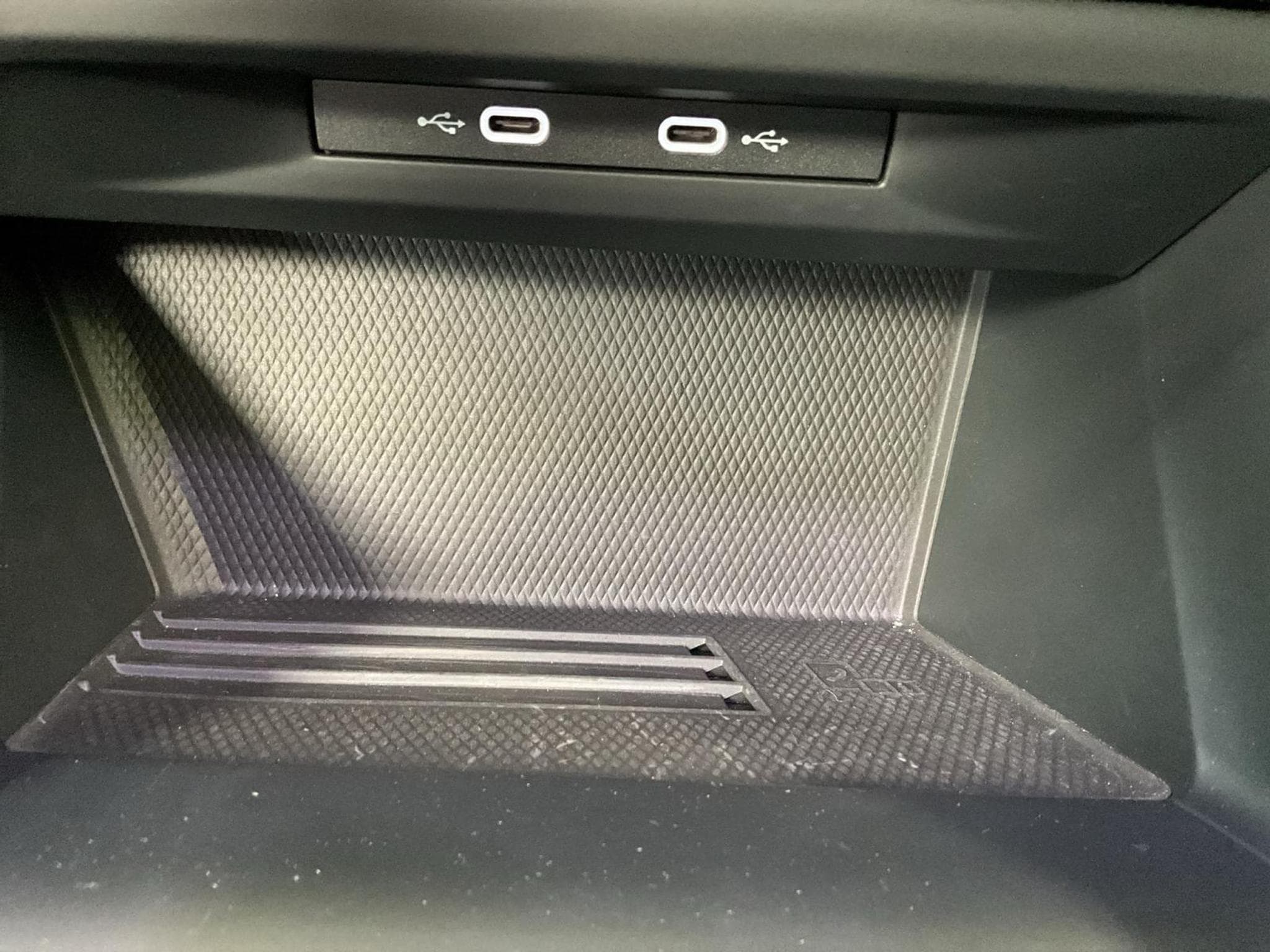 VW Golf Life+DSG+LED+Navi (2025) - Photo 17