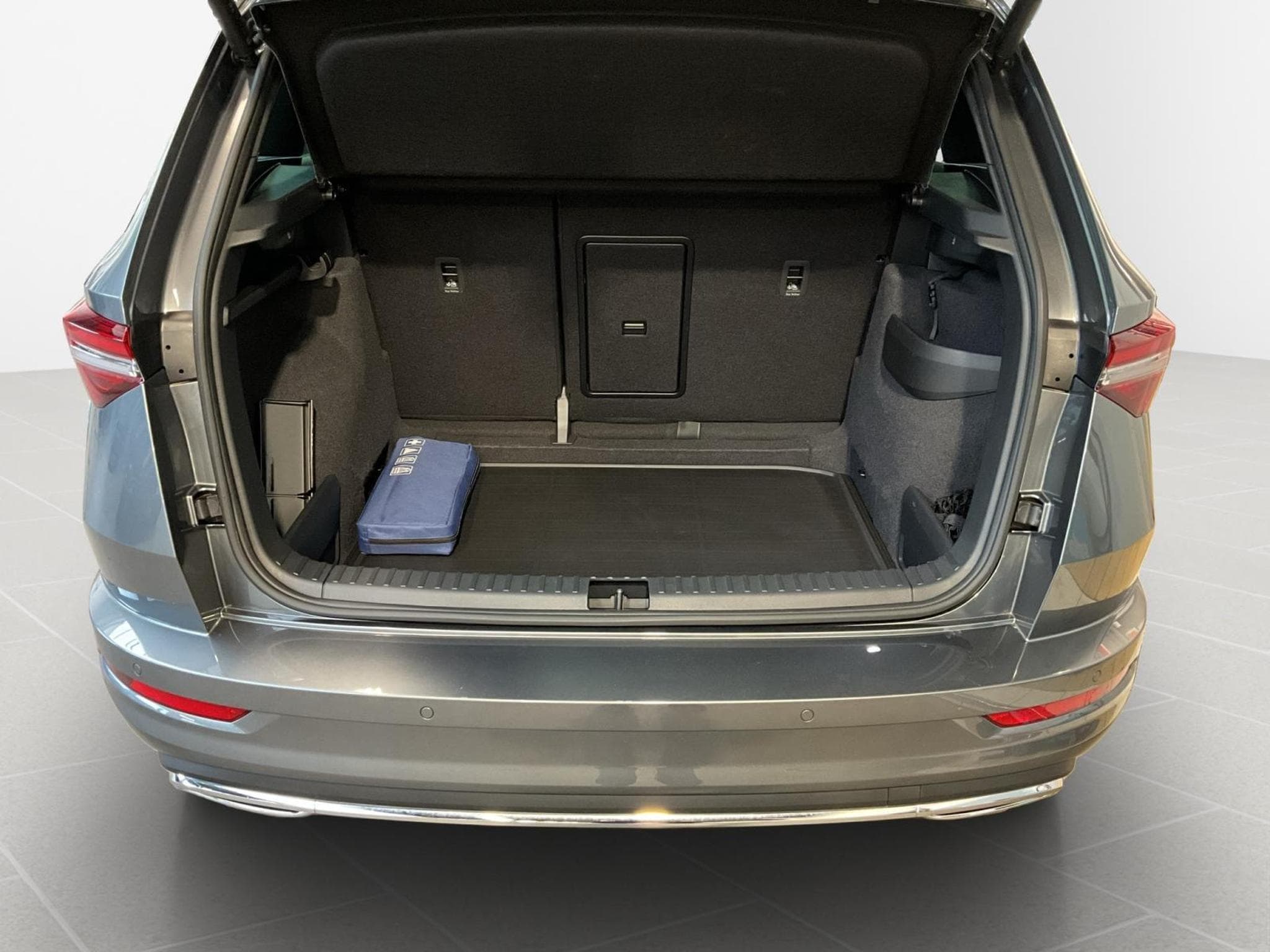 Skoda Karoq Sportline+DSG+Navi+LED (2025) - Photo 16