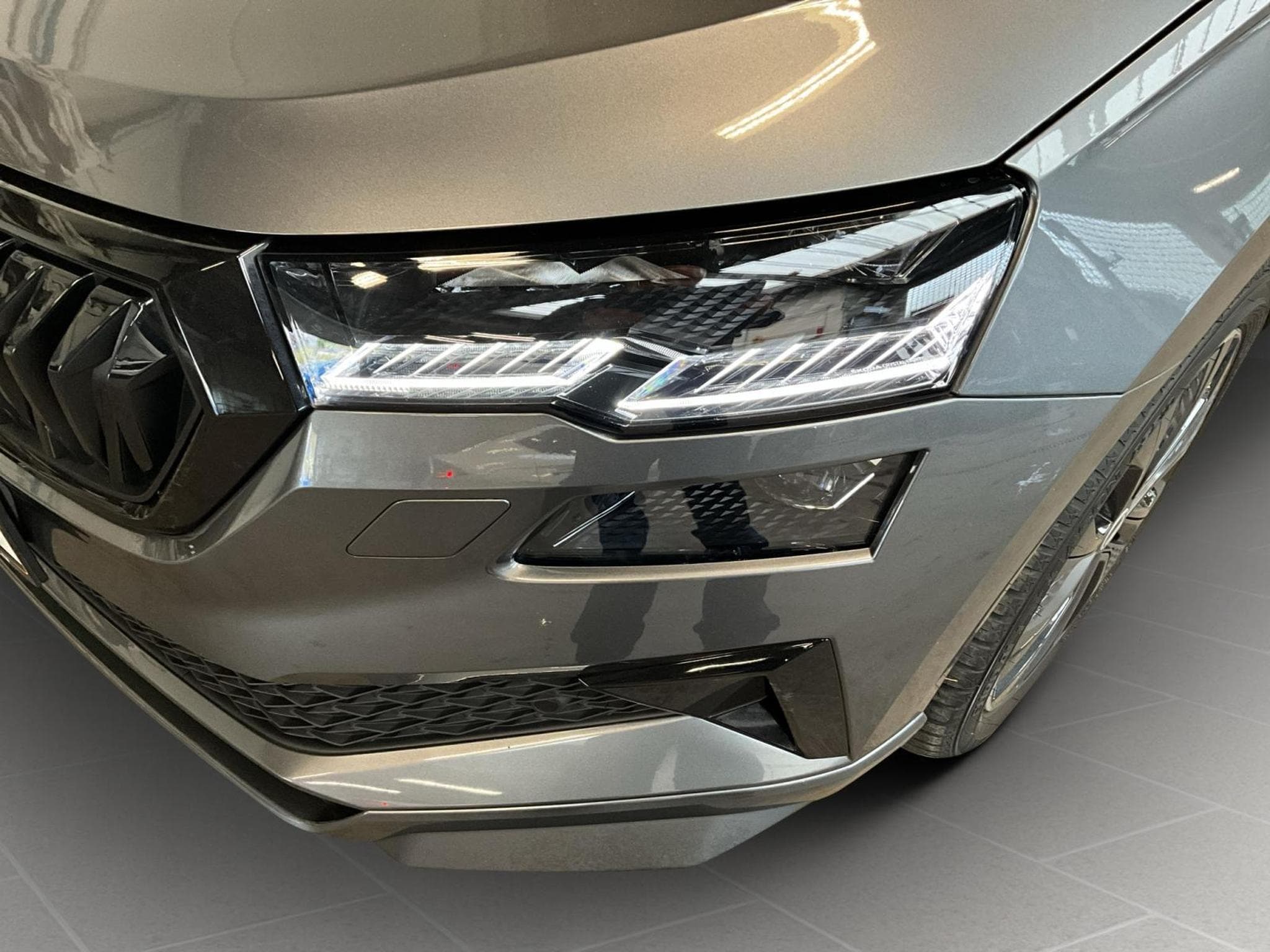 Skoda Karoq Sportline+DSG+Navi+LED (2025) - Photo 17