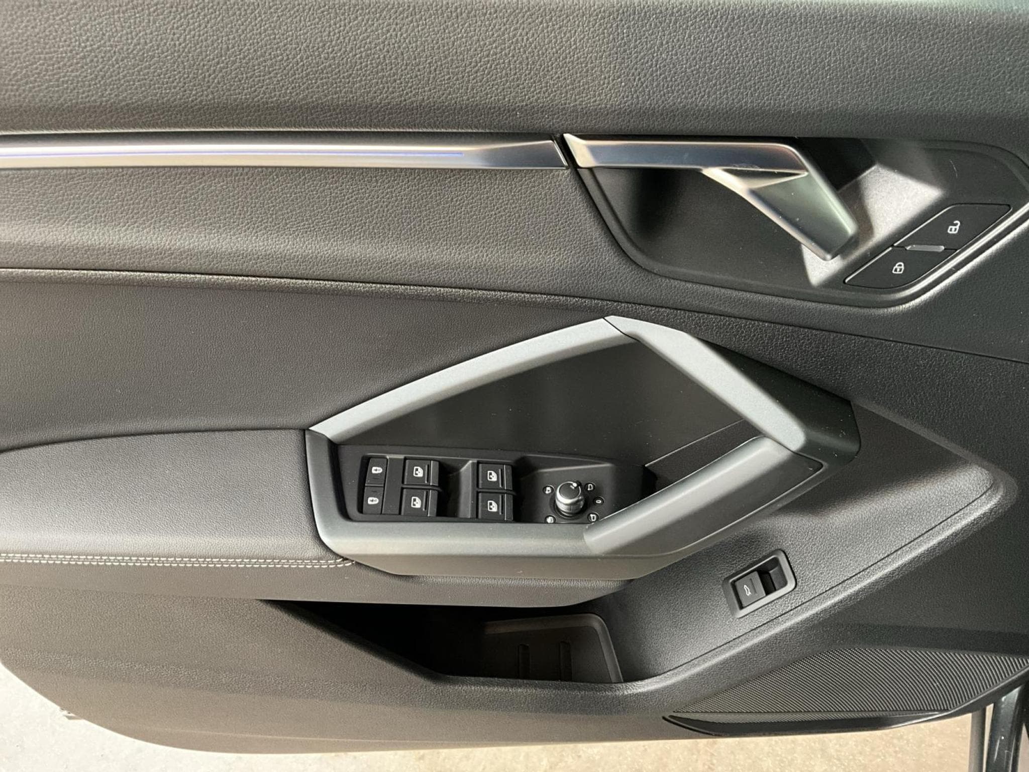 Audi Q3 SB+S-line+S-Tronic+35TDI (2025) - Foto 10