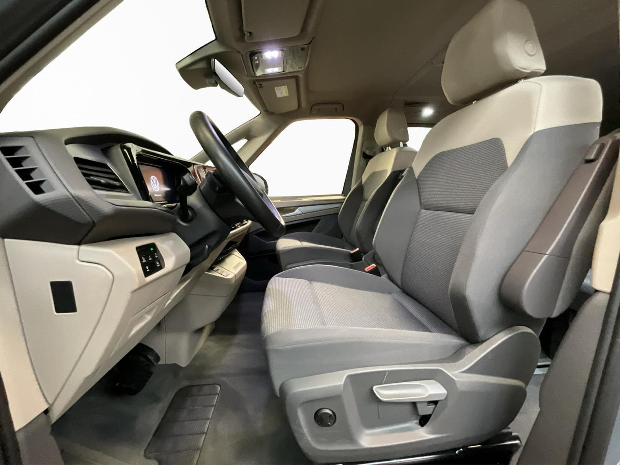 VW T7 DSG+7Sitze+StandH.+P.ASS. (2025) - Foto 11