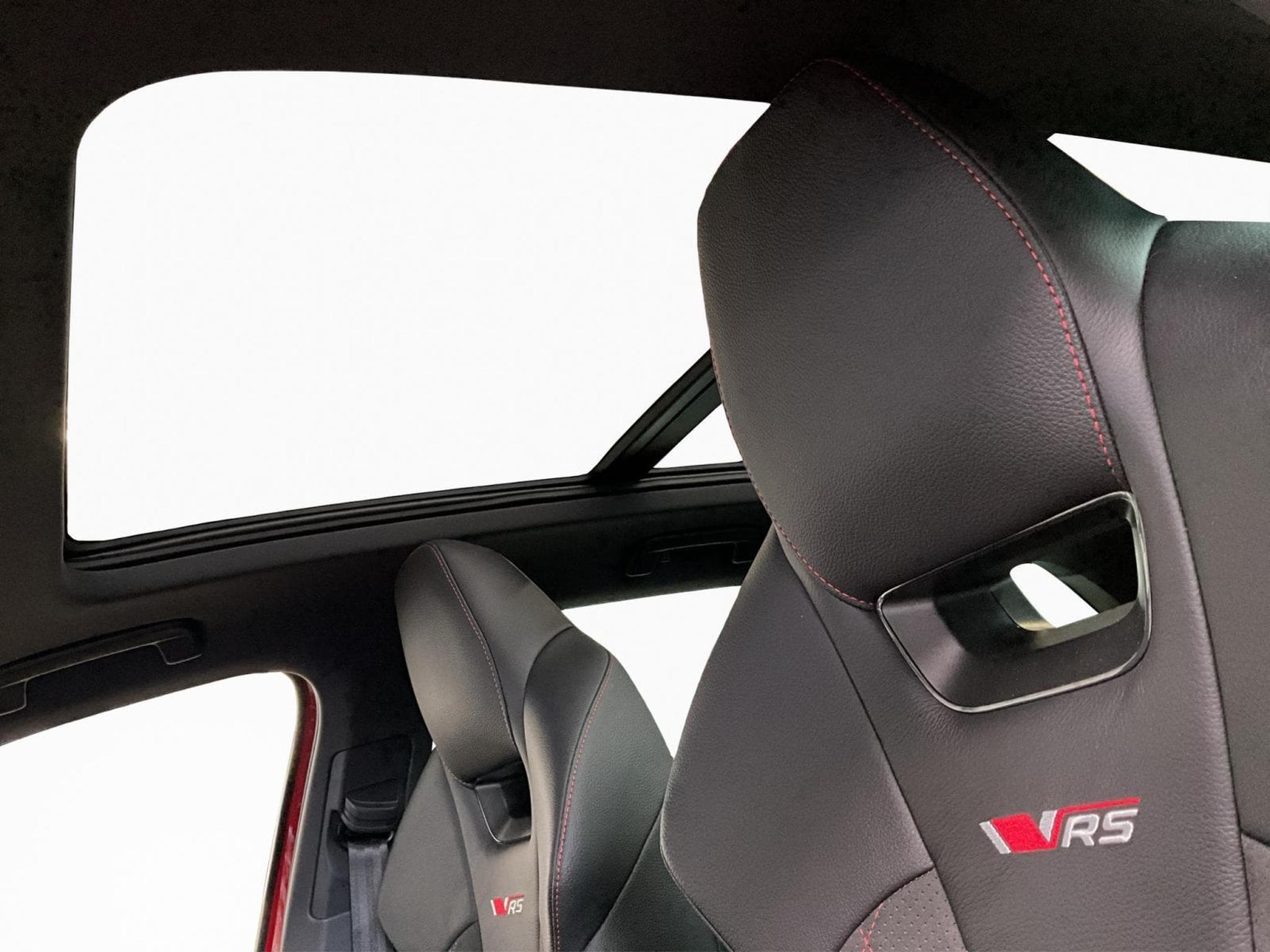 Skoda Octavia RS+DSG+Pano+AHK+Stand-H (2025) - Foto 15