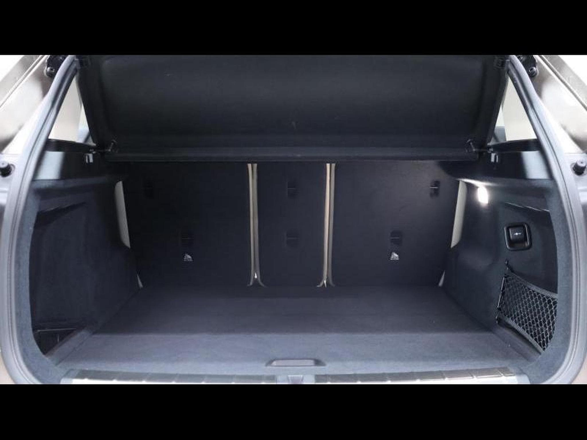 BMW X1 20i xDrive xLine Steptronic (2020) - Foto 7