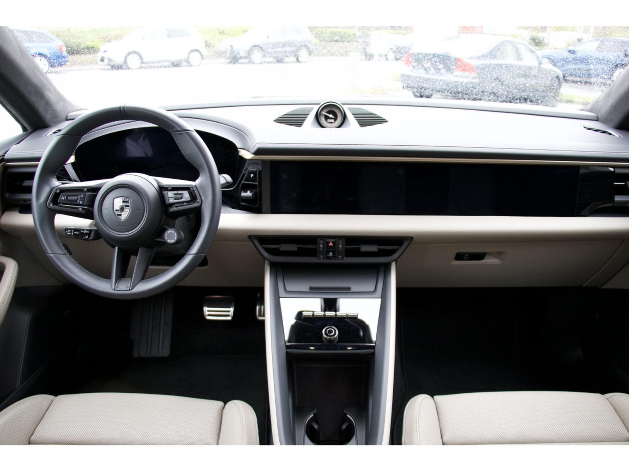 Porsche Macan Turbo (2025) - Photo 8