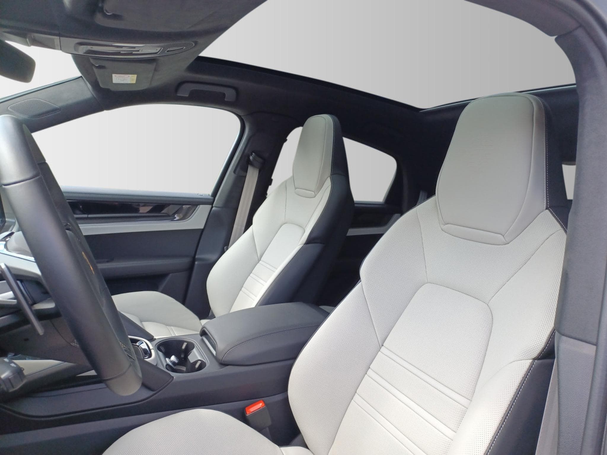 Porsche Cayenne Turbo E-Hybrid Coupe (2026) - Foto 7