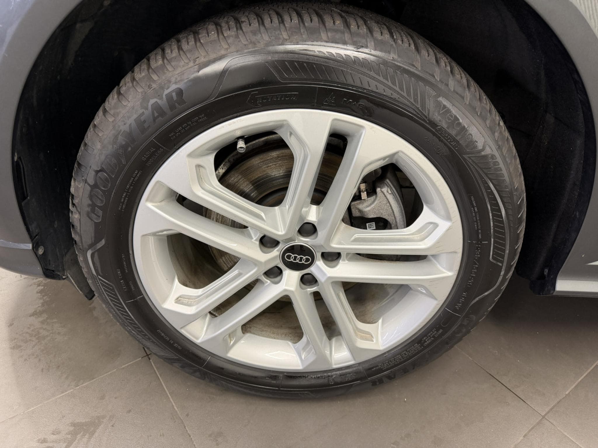 Audi Q5 SUV S line 204 CV 150 kW TFSI quattro S tronic (2025) - Photo 9