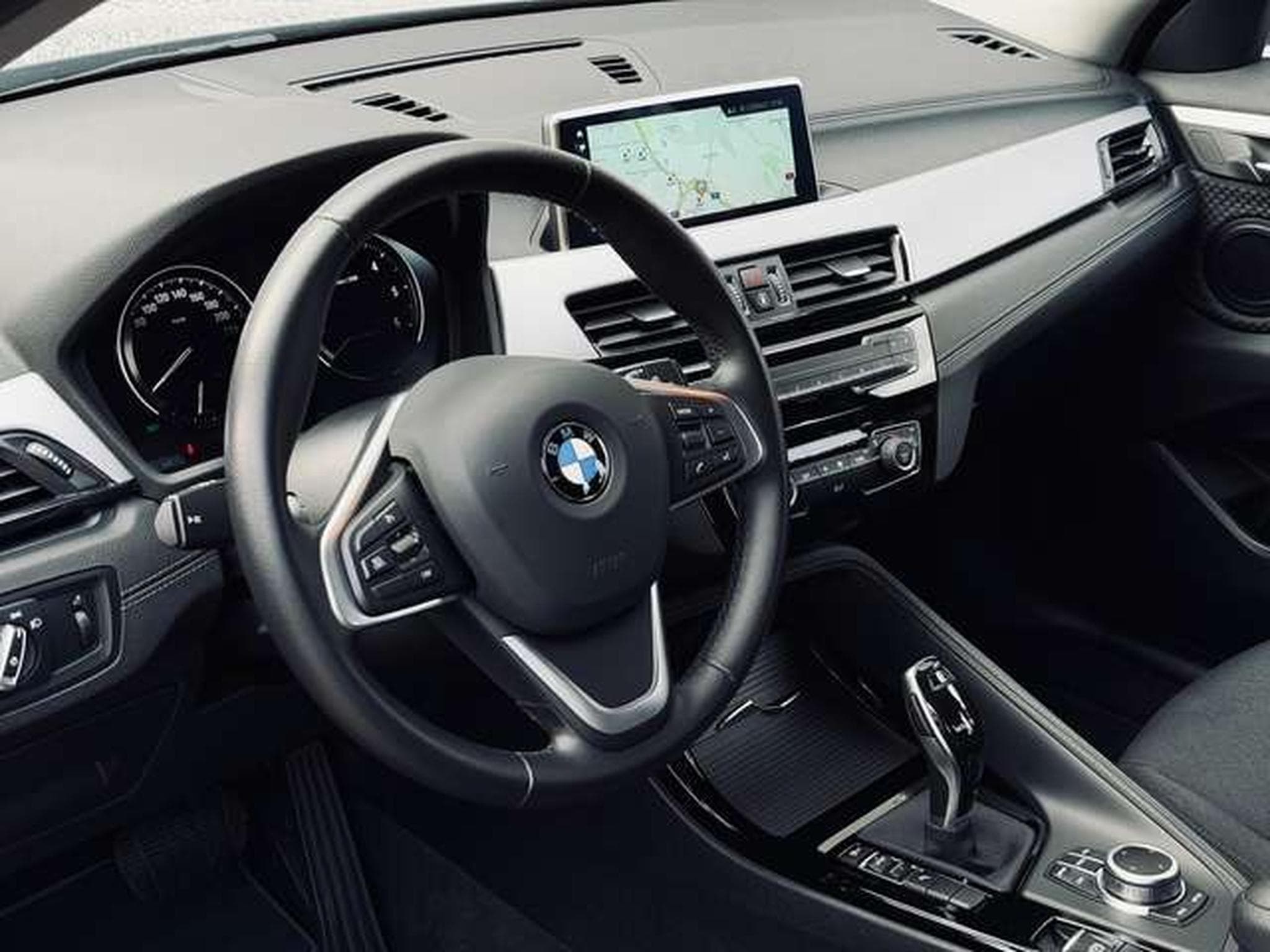 BMW X2 X2 1.5 dA sDrive16 (2019) - Photo 11