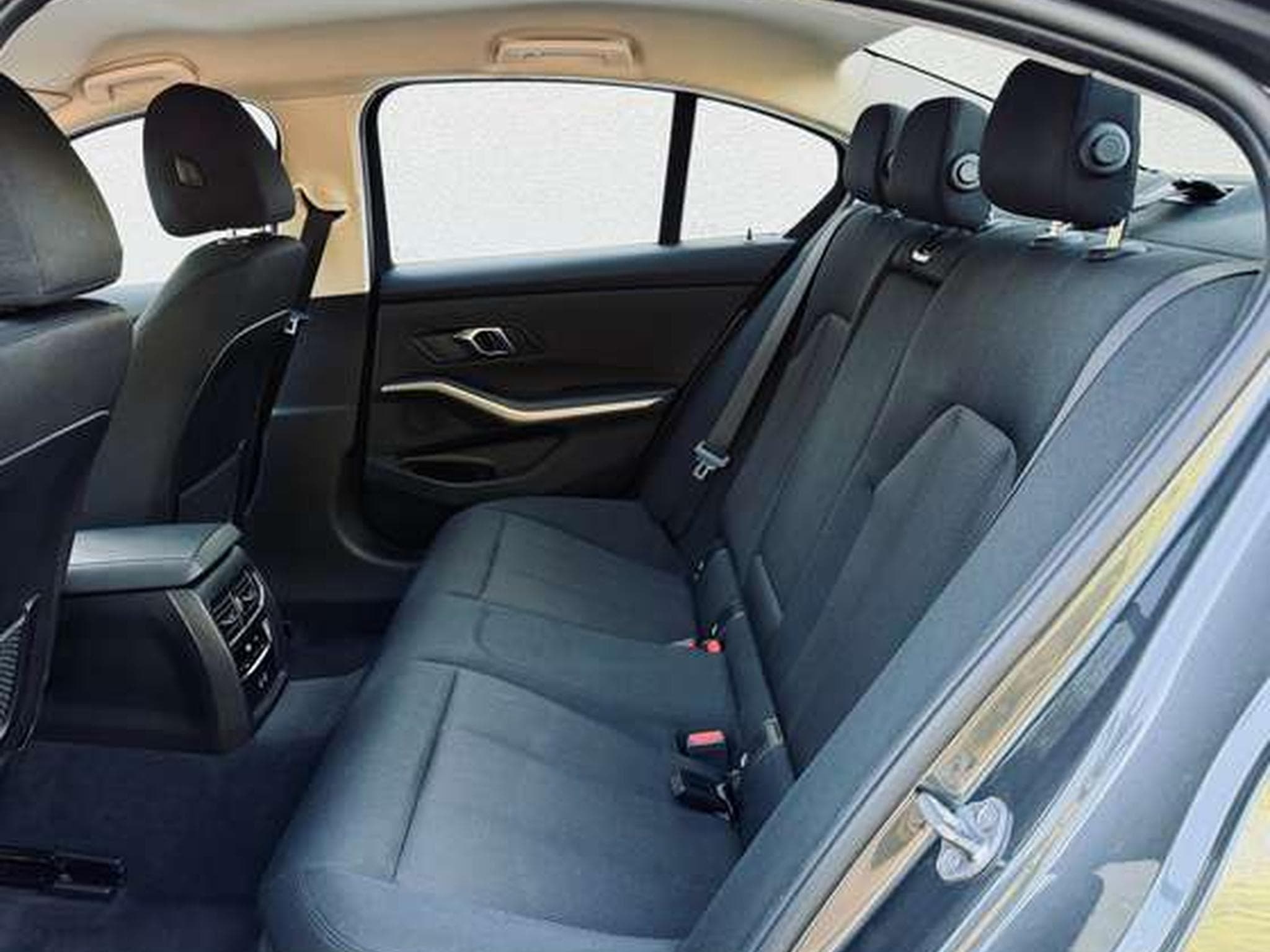 BMW 318 318 dA MHEV AdBlue (2021) - Photo 14