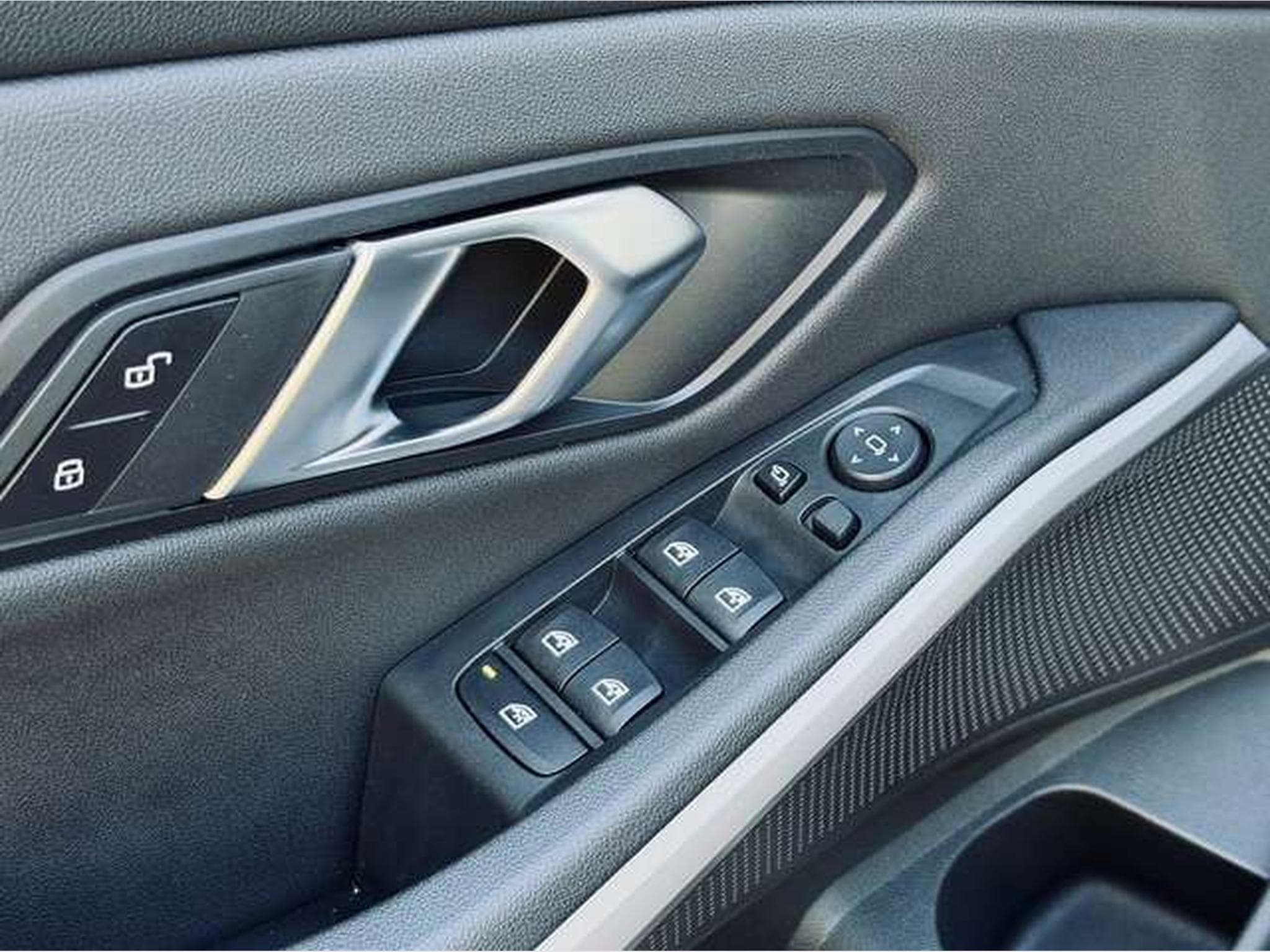 BMW 316 316 dA MHEV AdBlue (2021) - Photo 12