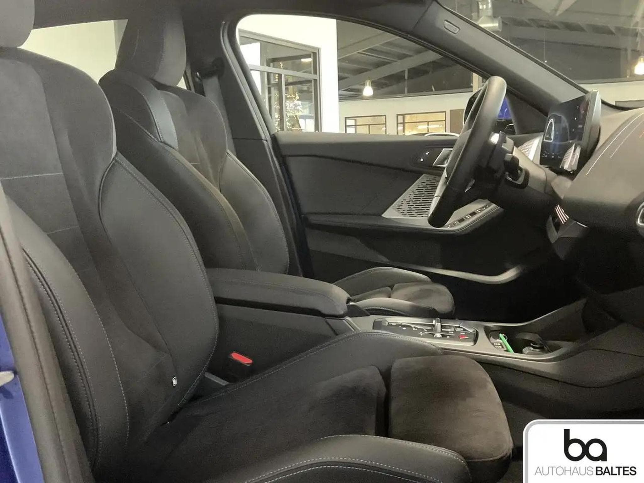 BMW 120 (2025) - Photo 7