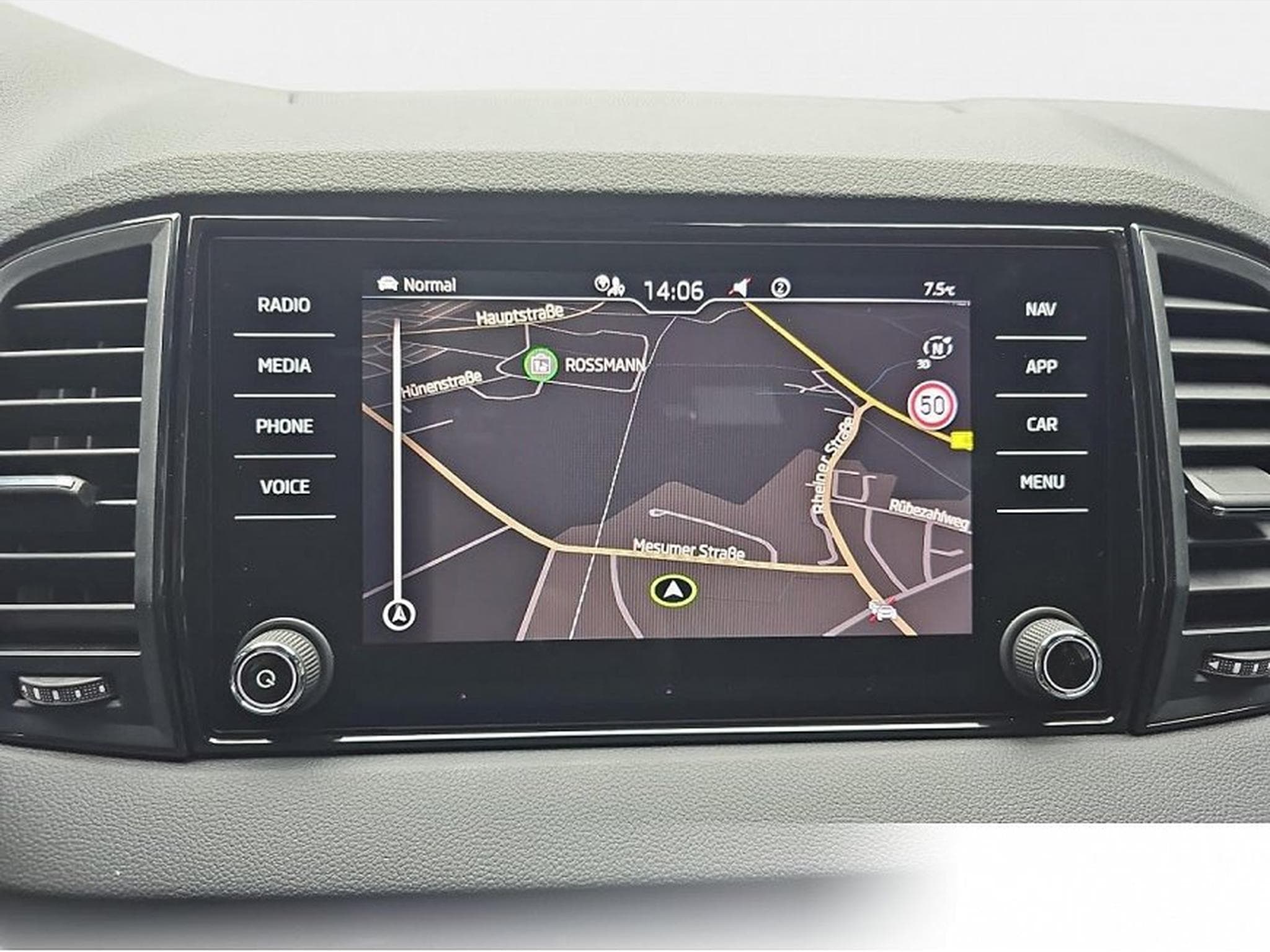 Skoda Karoq (2026) - Photo 8