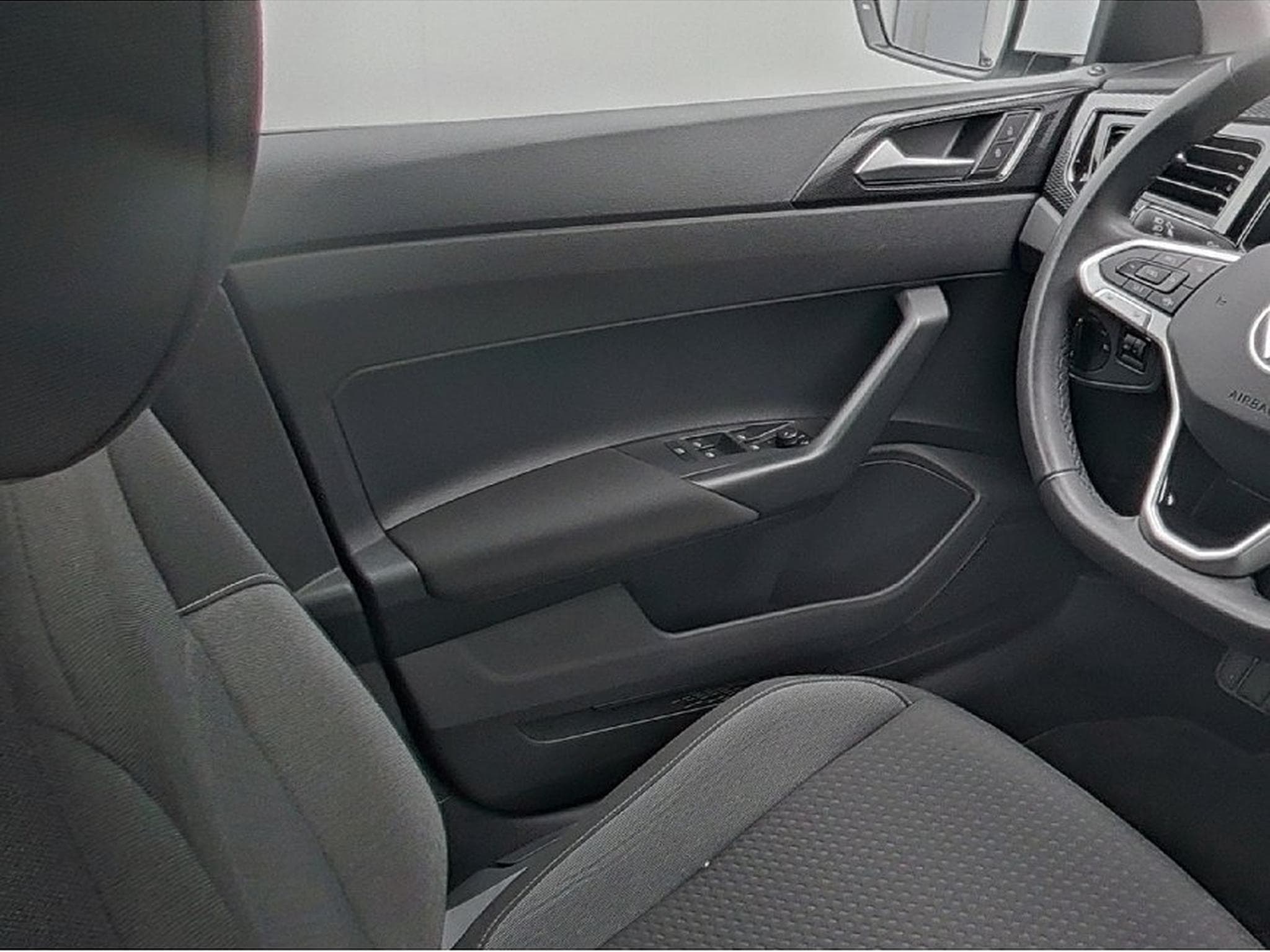 VW Polo (2025) - Photo 11