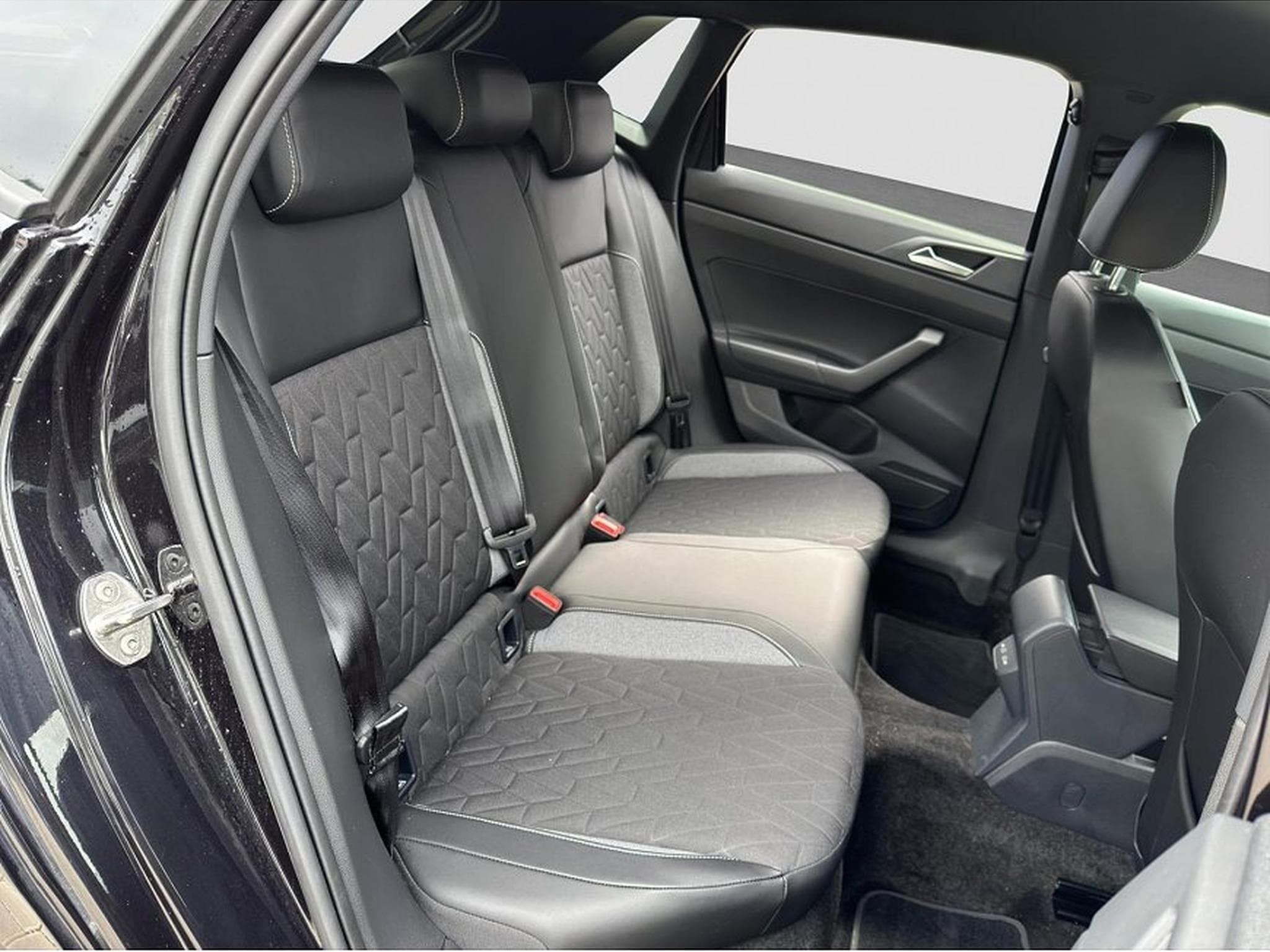 VW Polo (2025) - Photo 18