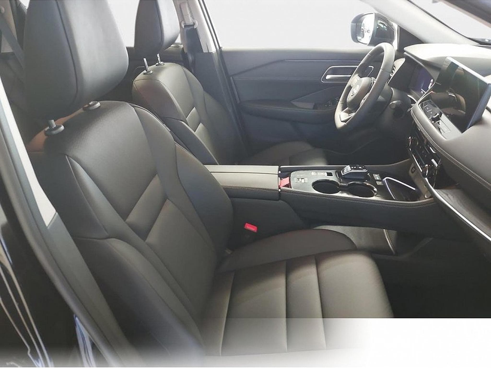 Nissan X-Trail (2026) - Photo 15