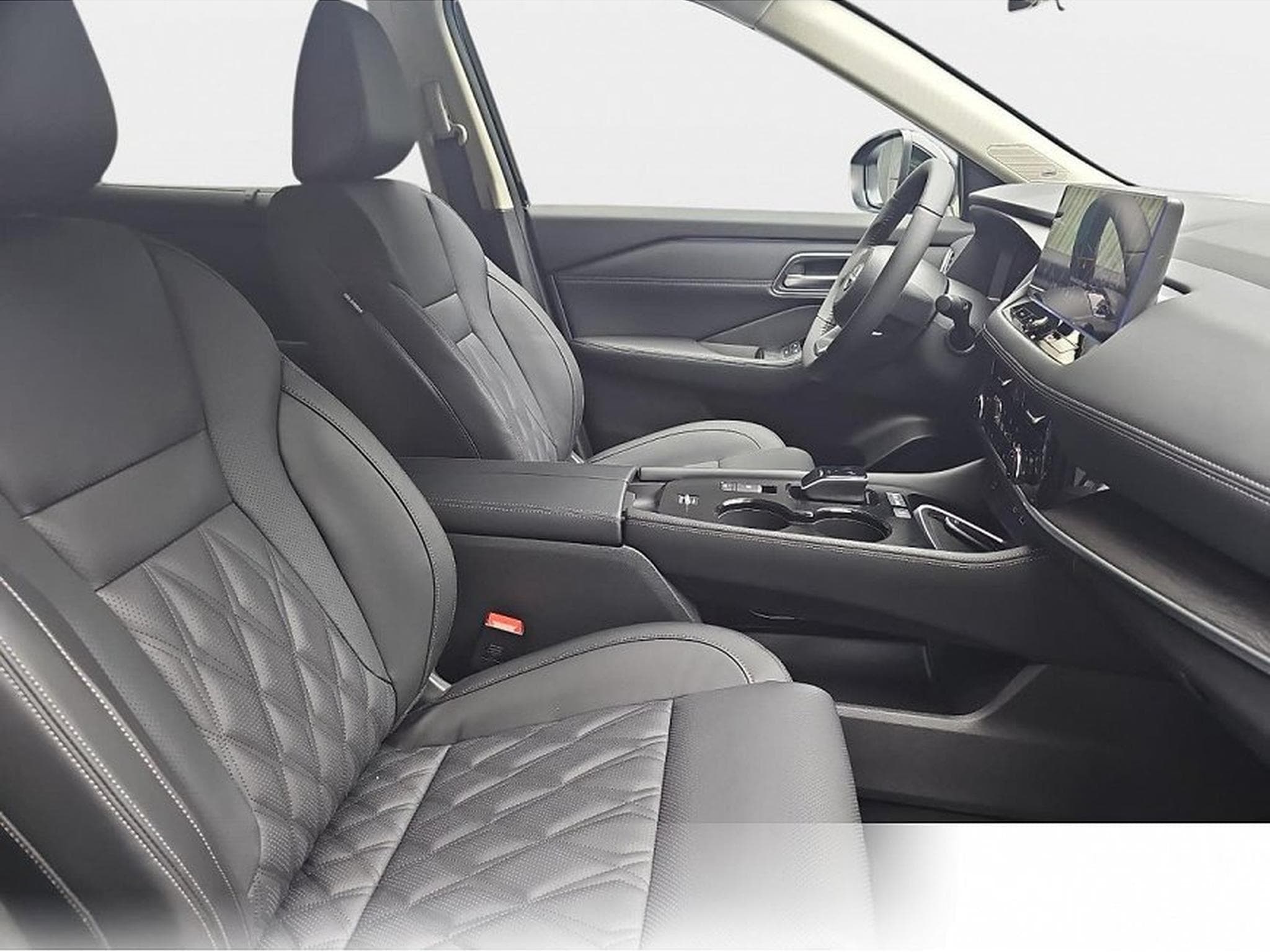 Nissan X-Trail (2026) - Photo 15